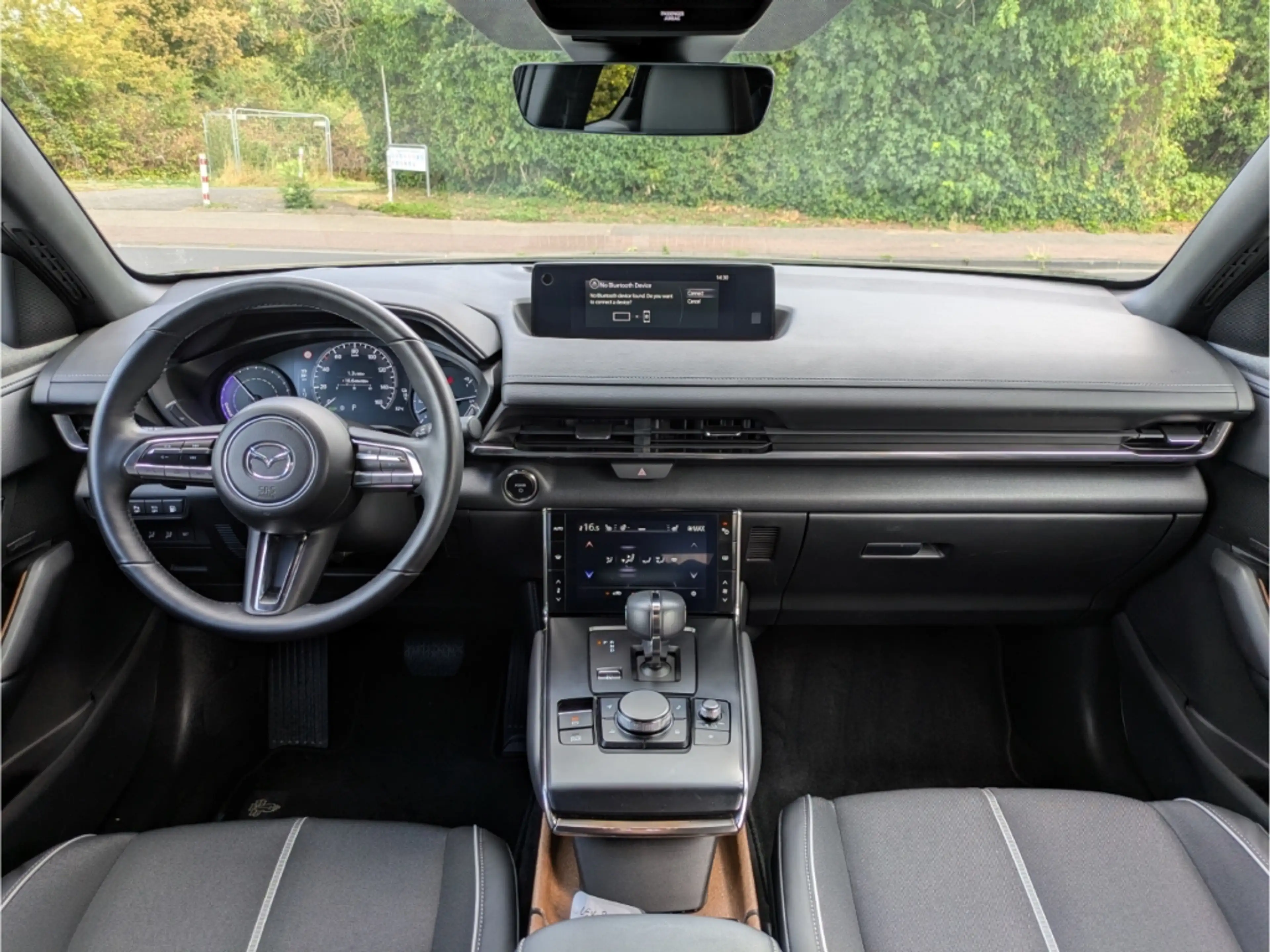Mazda MX-30 R-EV Makoto HUD StandHZG AHK-abnehmbar Navi Memory — photo 8