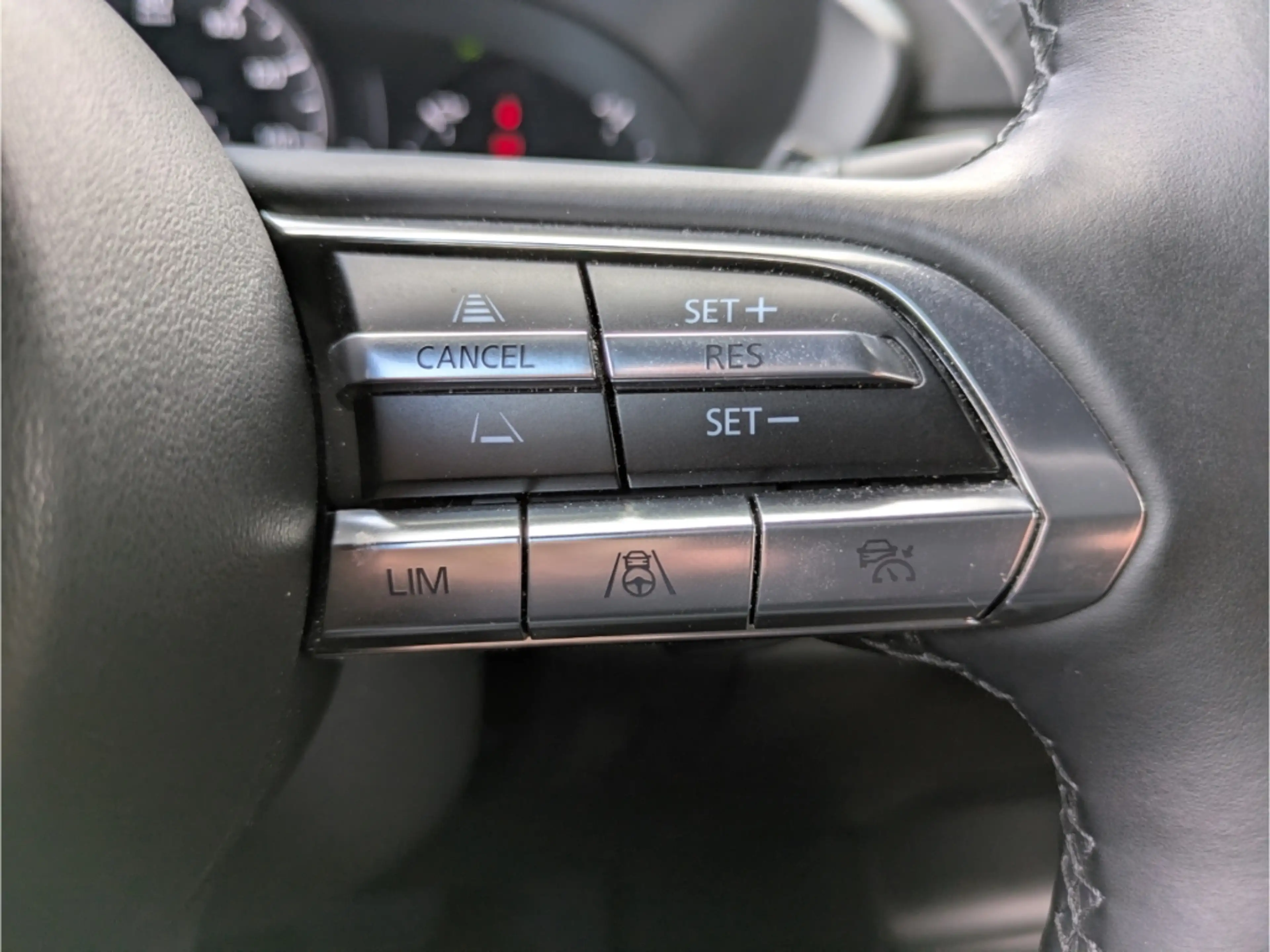Mazda MX-30 R-EV Makoto HUD StandHZG AHK-abnehmbar Navi Memory — photo 11
