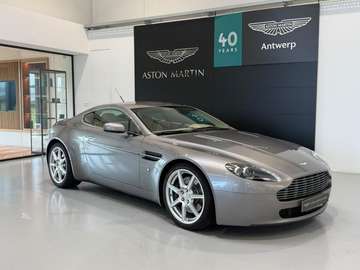 V8 Vantage - Manual Transmission