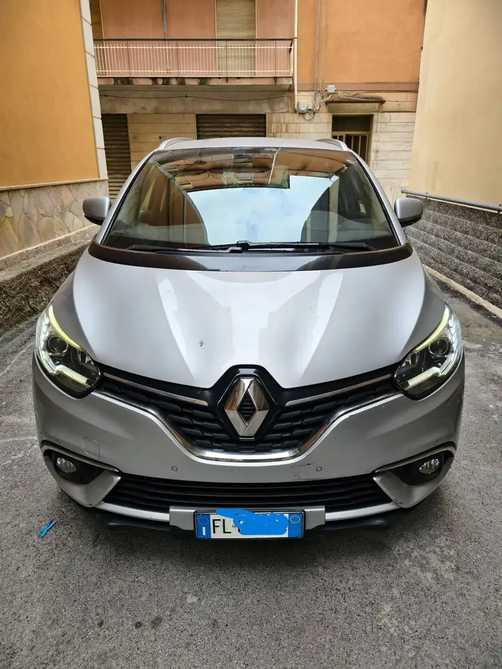 Renault Grand Scenic