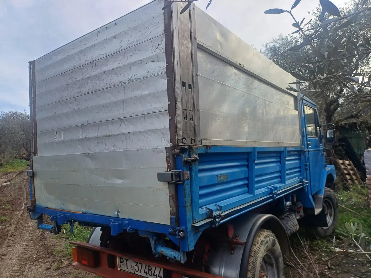 Iveco Iveco bremach 3393977731 Синий - 2