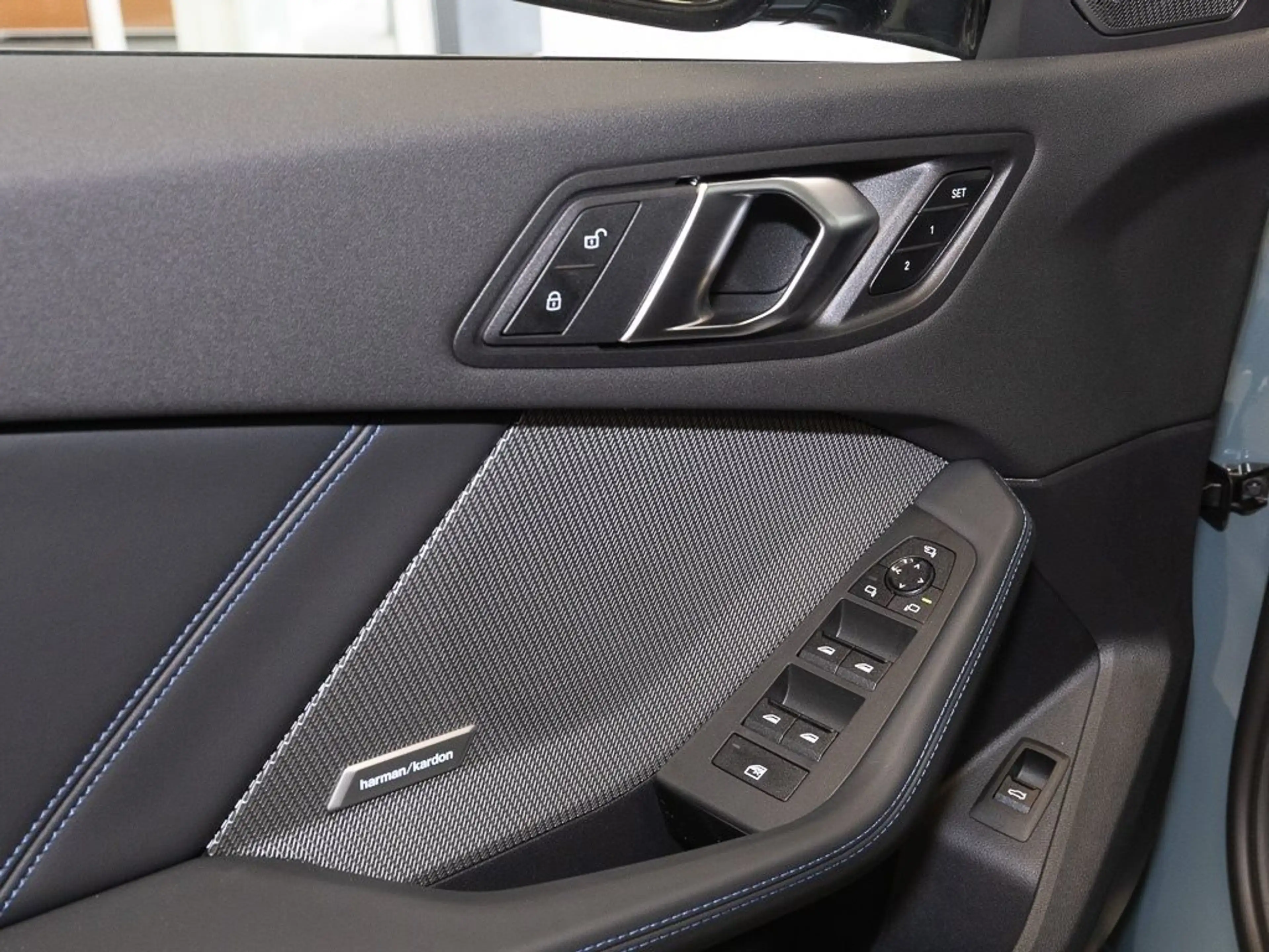 BMW 135 M135 xDrive MSport PANO AHK HuD HK HiFi DAB LED — photo 5