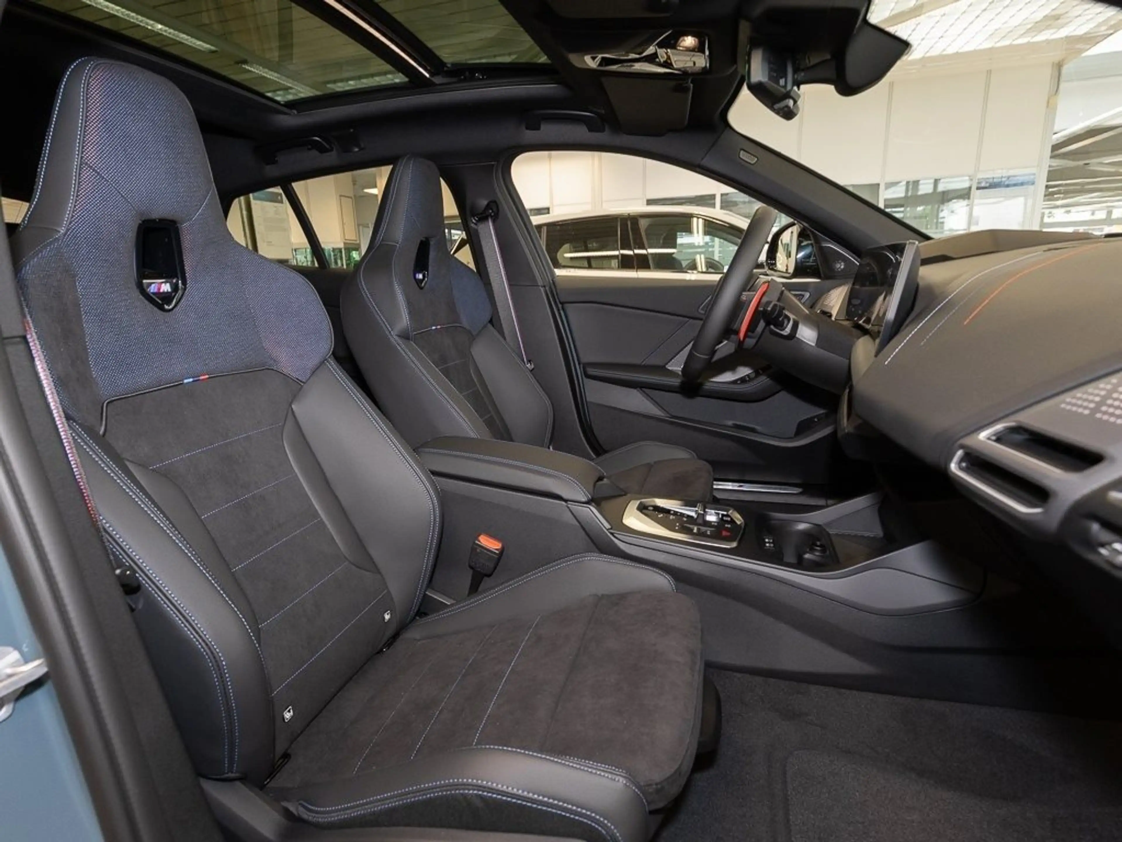 BMW 135 M135 xDrive MSport PANO AHK HuD HK HiFi DAB LED — photo 11