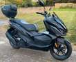 SYM Jet X 125 super zuinig, 2,5 liter per 100km maximaal Zwart - thumbnail 1