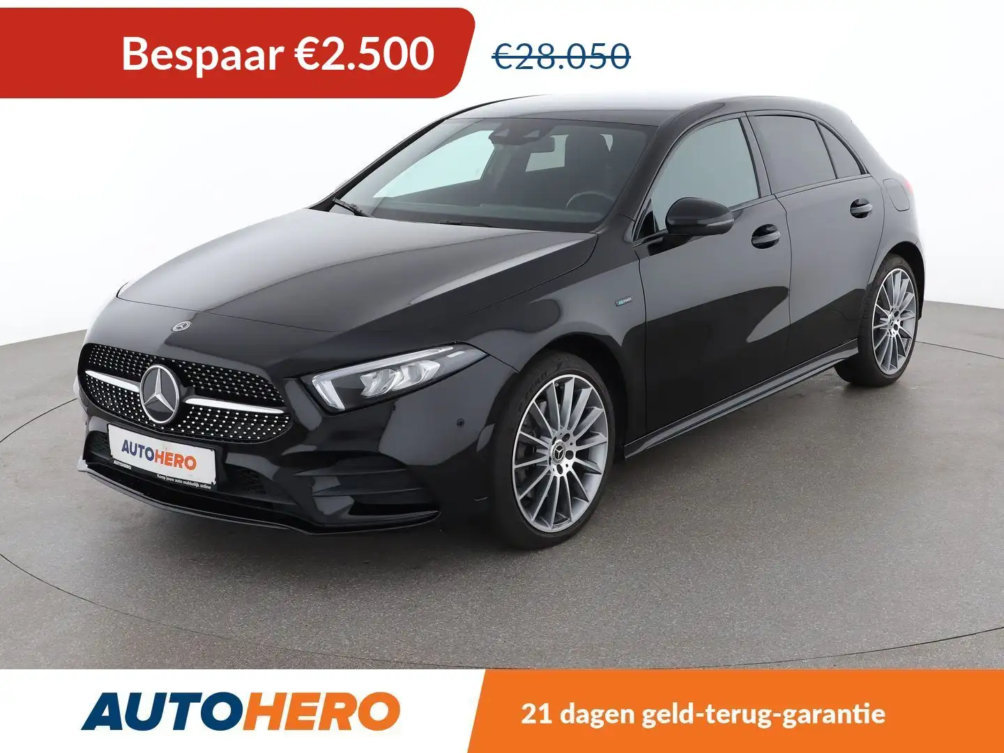 Mercedes-Benz A 250 A 250e AMG Line Zwart - 1