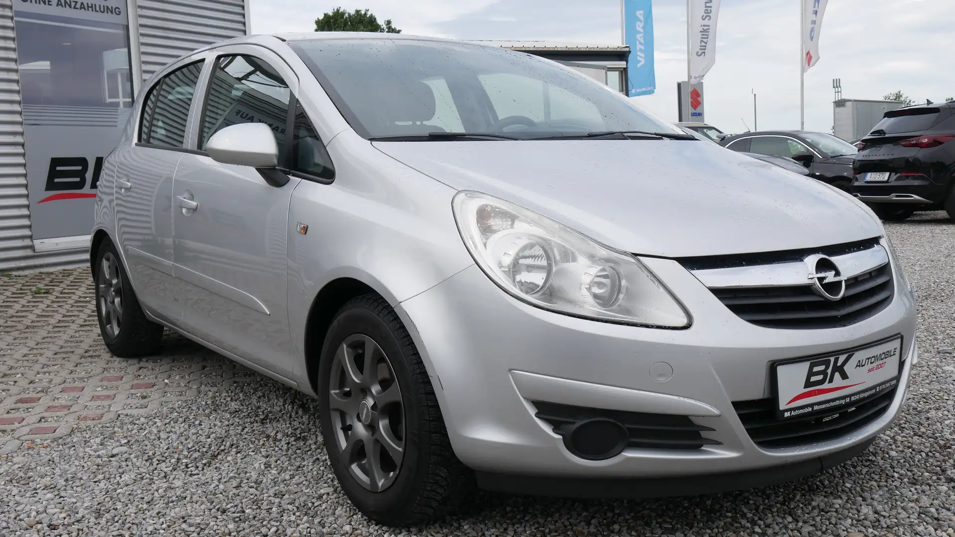 Opel Corsa 1.4 Edition Tüv,- Kundendienst Neu Klima USB Argento - 1