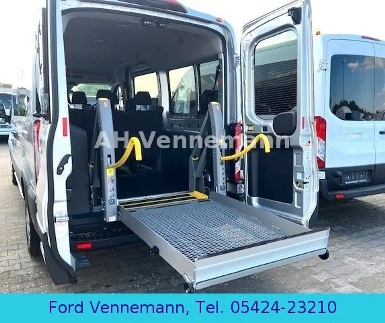 Ford Transit Kombi 350 L3 Trend*Rolli-Lift*eTrittst* Blanc - 1