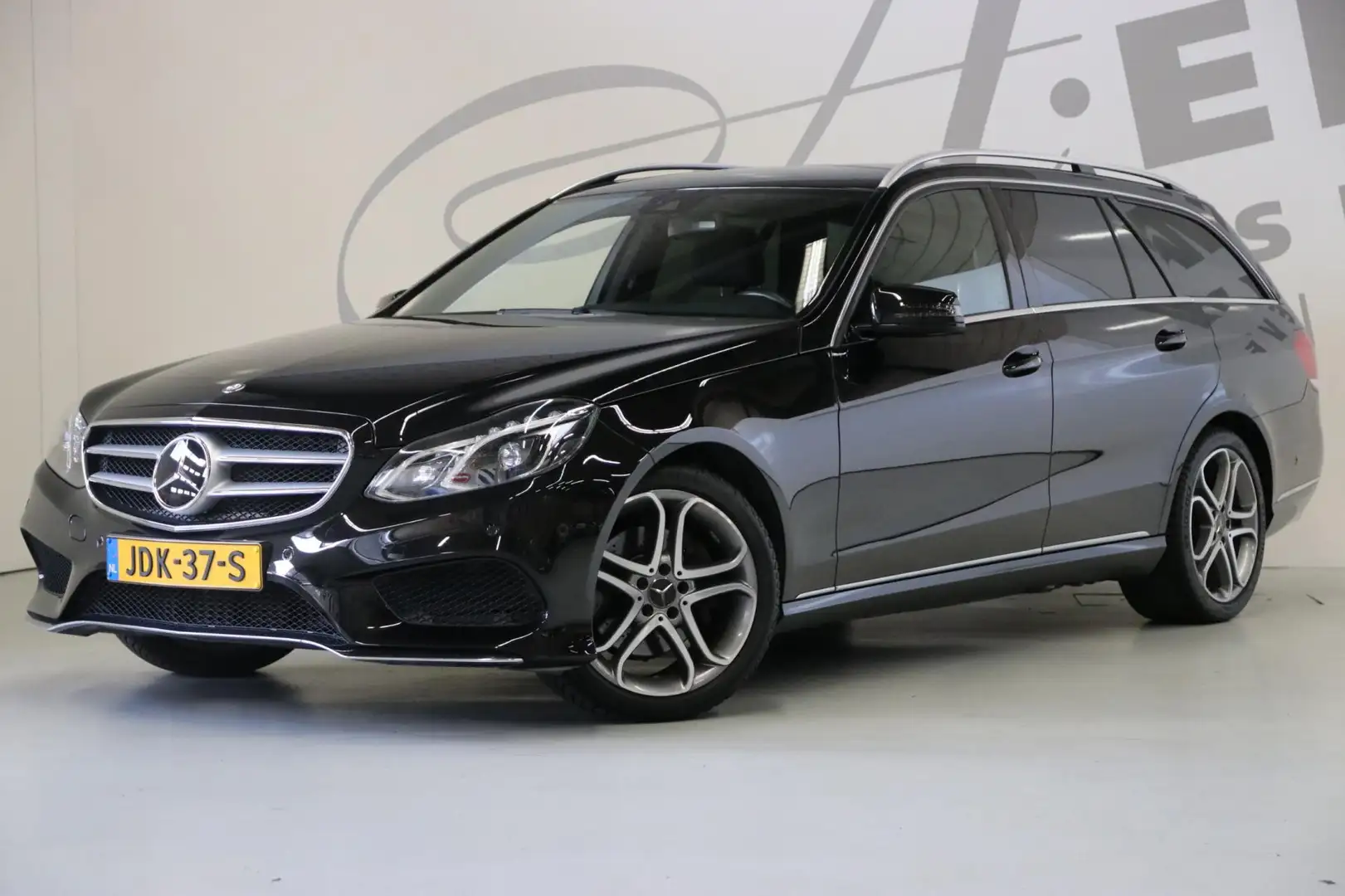 Mercedes-Benz E 200 Estate Edition Sport/Avantgarde Noir - 1