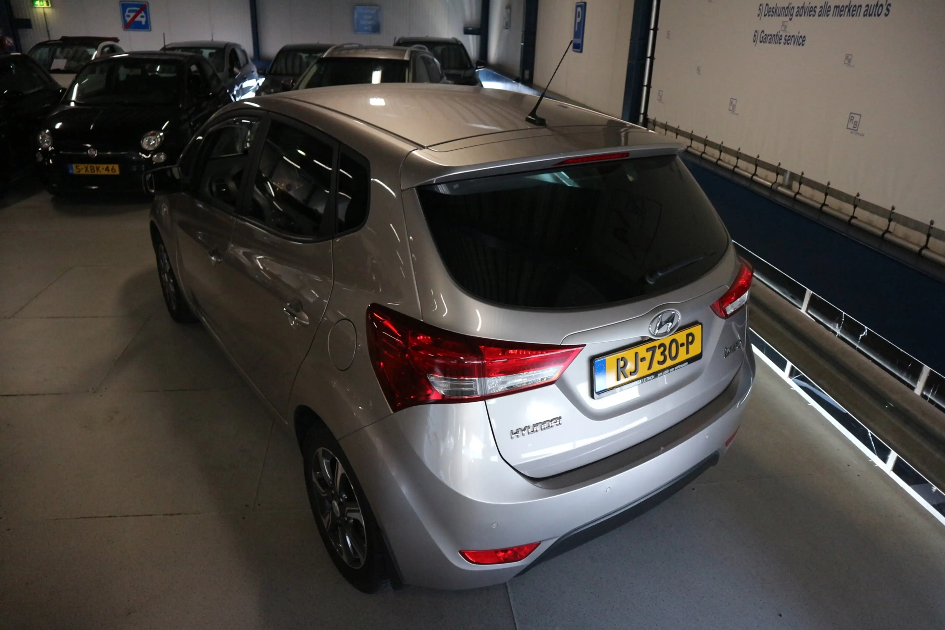 Hyundai iX20 1.4i Go! / Camera / Velg / Airco / APK 2027 ! ! ! — photo 10