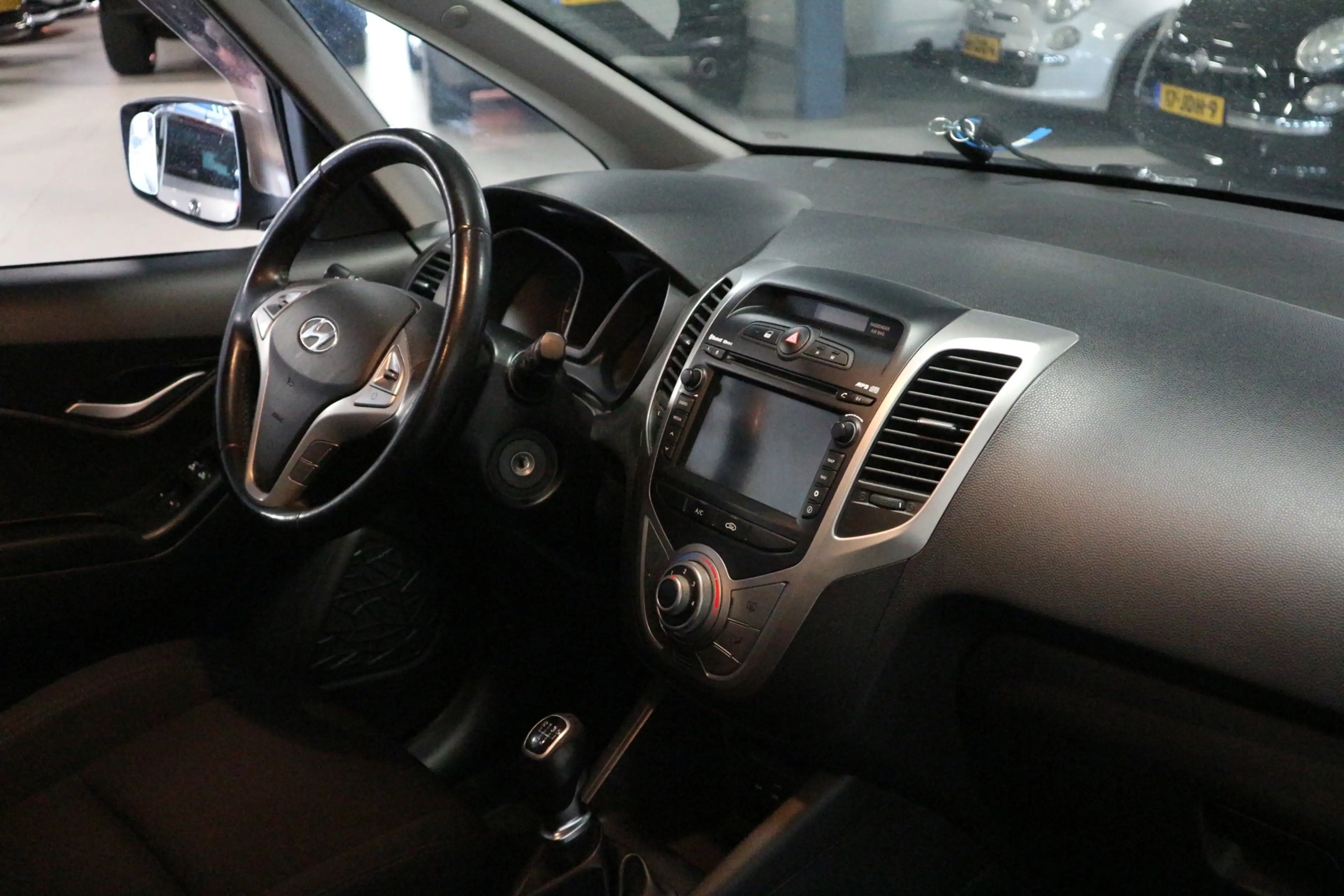 Hyundai iX20 1.4i Go! / Camera / Velg / Airco / APK 2027 ! ! ! — photo 2