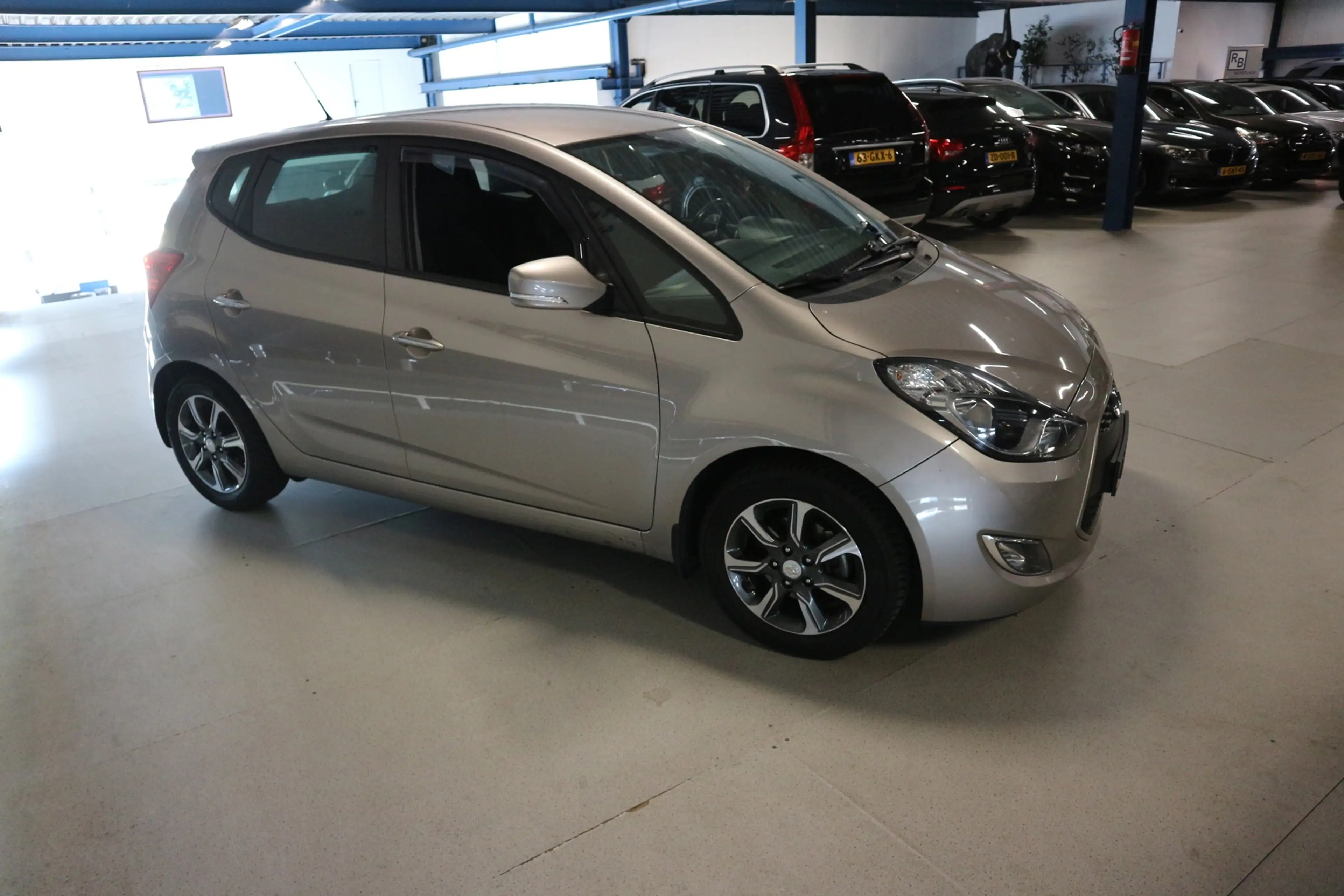 Hyundai iX20 1.4i Go! / Camera / Velg / Airco / APK 2027 ! ! ! — photo 5