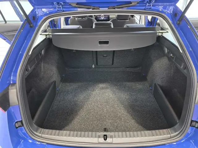 Skoda Octavia view 6