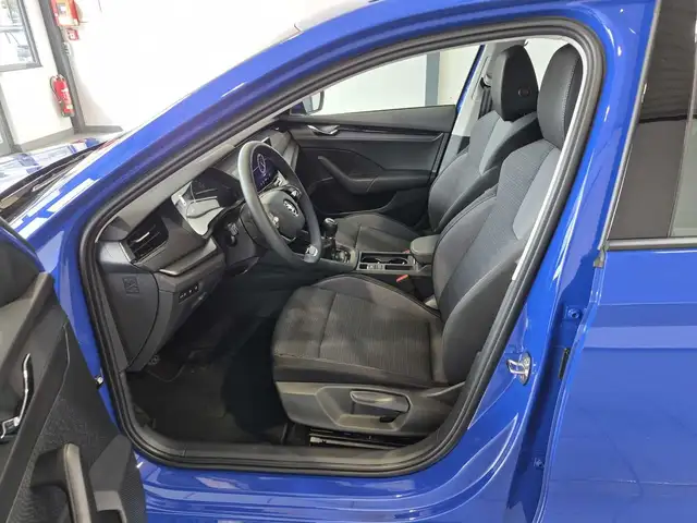 Skoda Octavia view 8