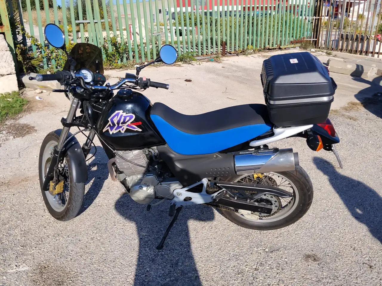 Honda SLR 650