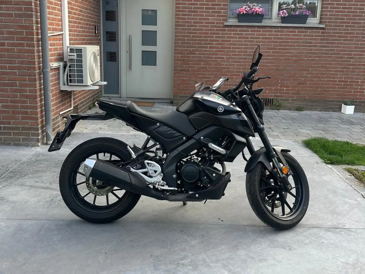 Yamaha MT-125