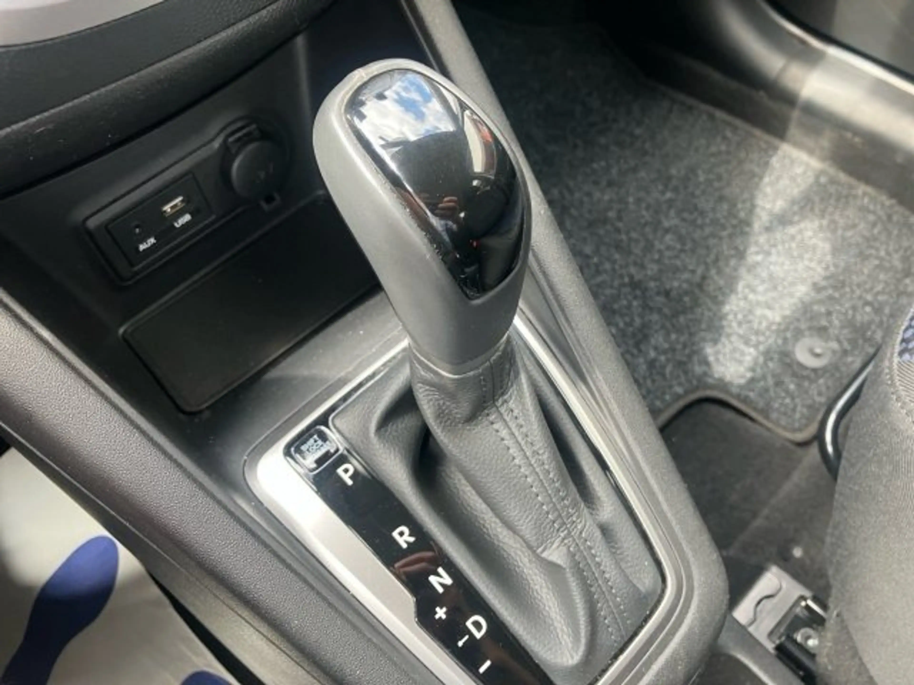 Hyundai iX20 1,6 CVVT Go Aut — photo 14