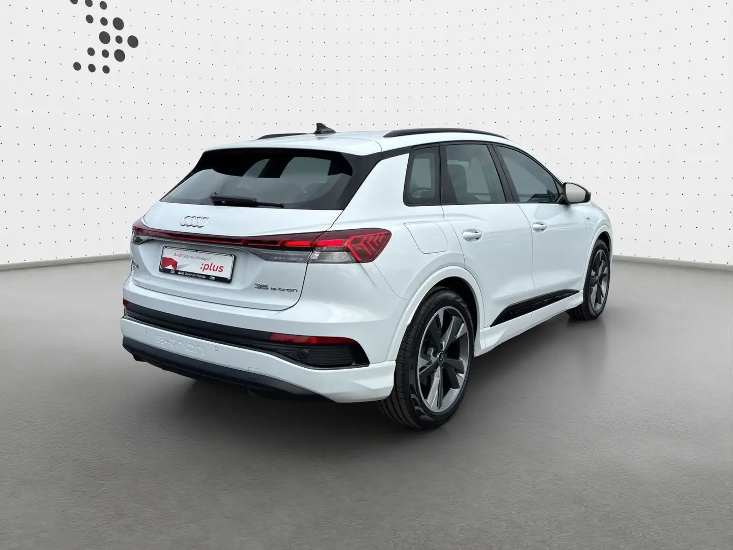 Audi Q4 e-tron 35 S LINE LED*PANODACH*20 ZOLL*VIRTUAL Bílá - 2