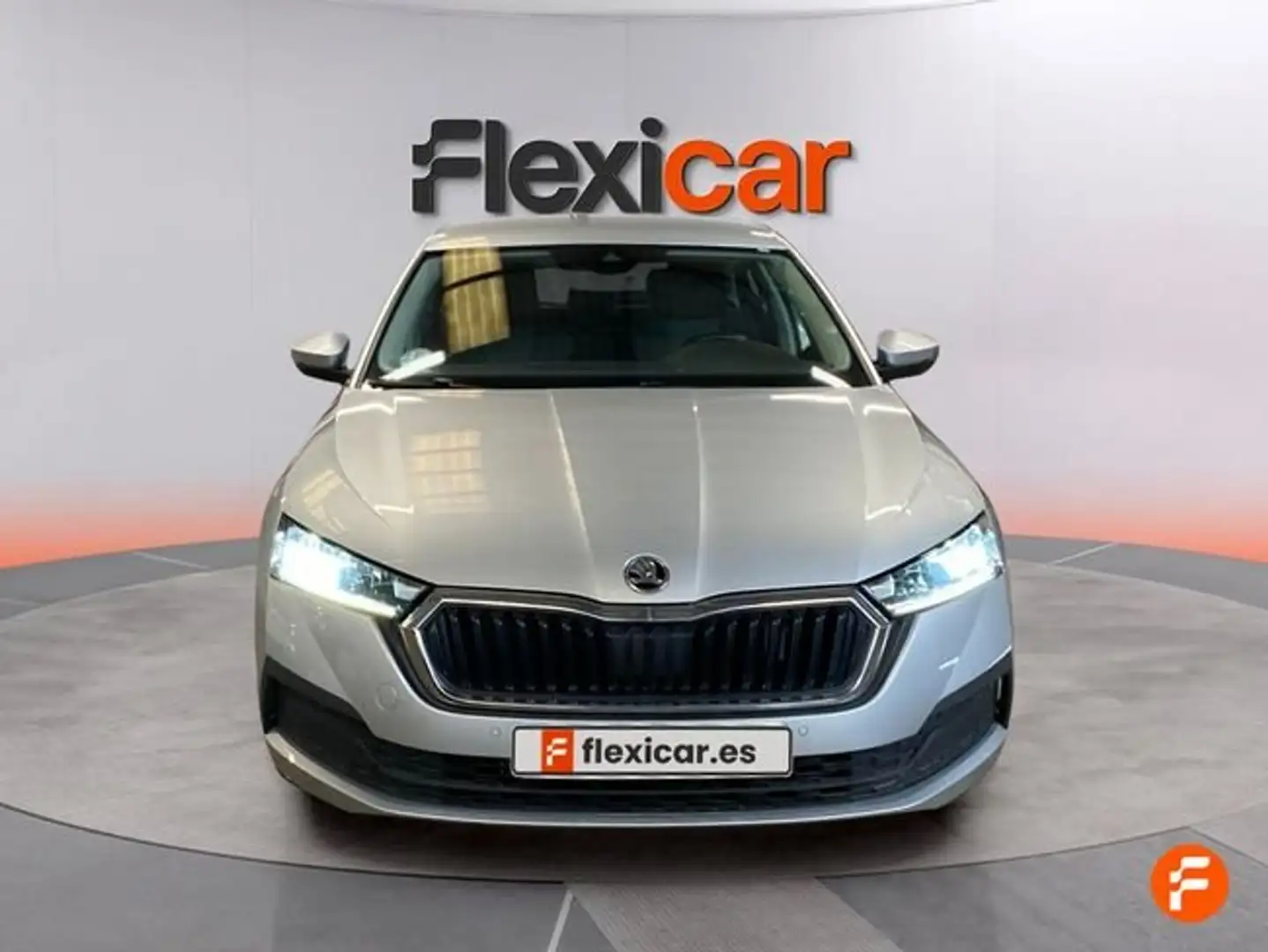 Skoda Octavia 1.0 TSI 81kW(110CV) DSG mHEV Ambition Gris - 2