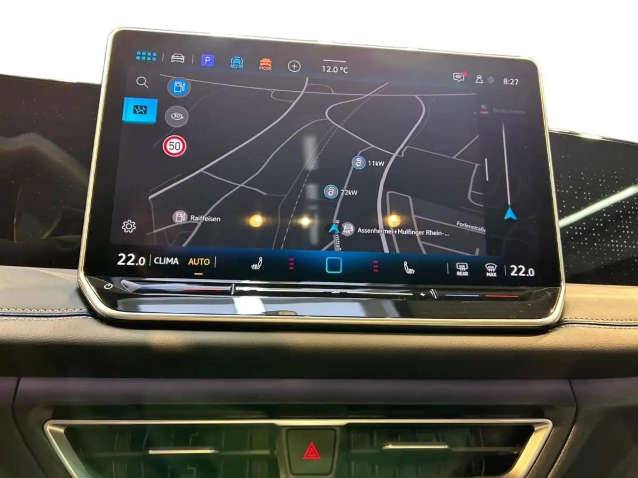 Volkswagen Tiguan 2.0 TDI R-Line Fahrassist+Pano+SHD+Wide 12