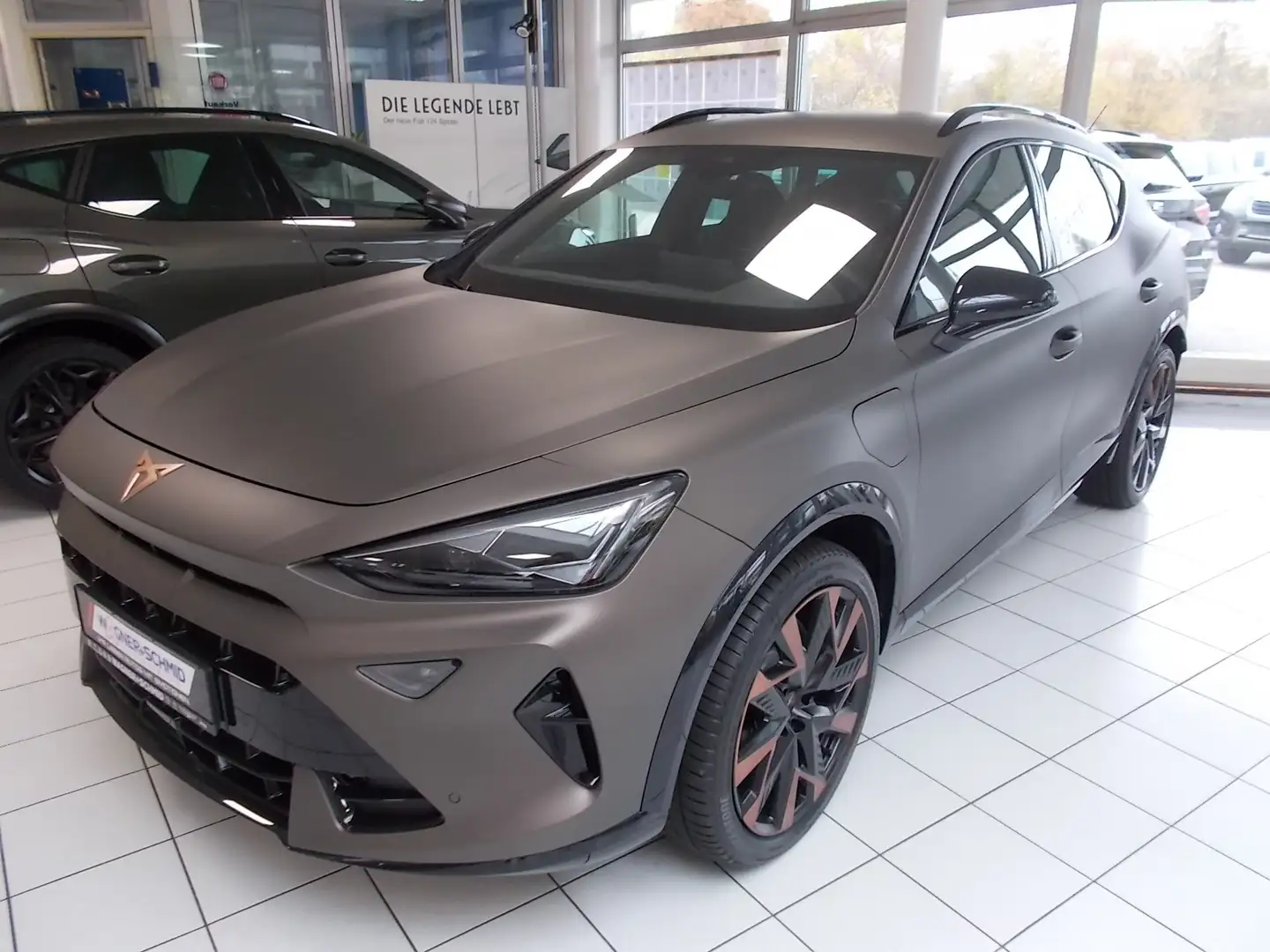CUPRA Formentor VZ 1.5 e-Hybrid DSG Bronze - 1