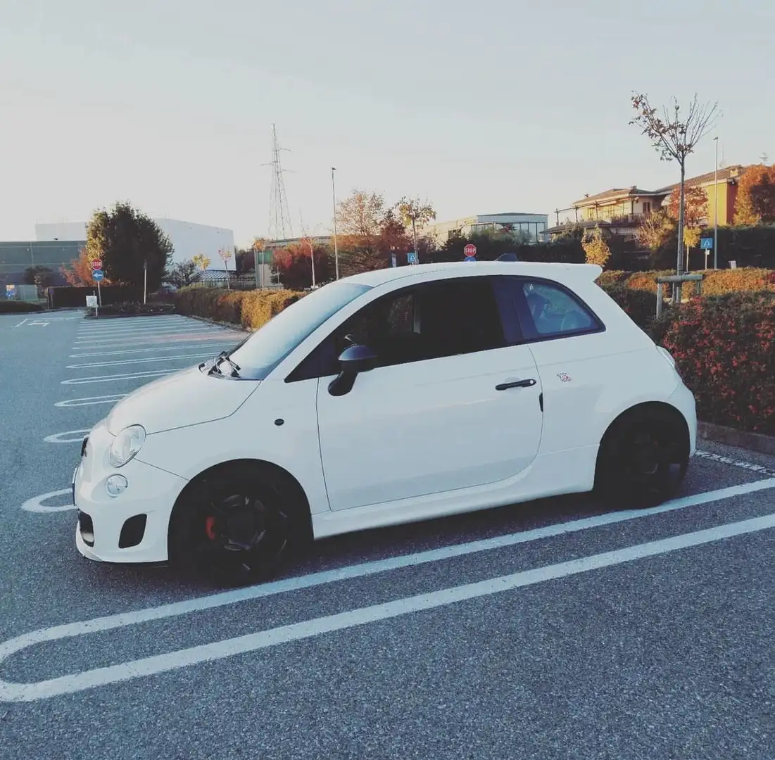 Abarth 500 1.4 16v t. t-jet Custom 140cv mta - 1