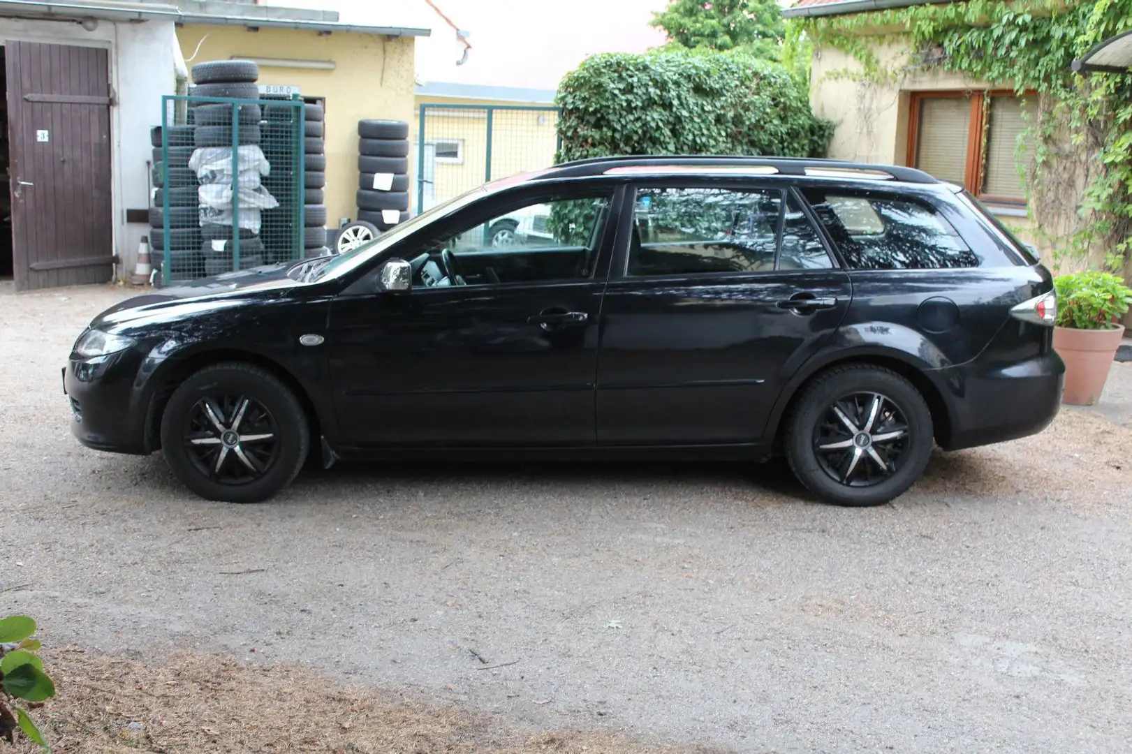 Mazda 6 Kombi 1.8 Sport Exclusive*TÜV NEU* Noir - 2