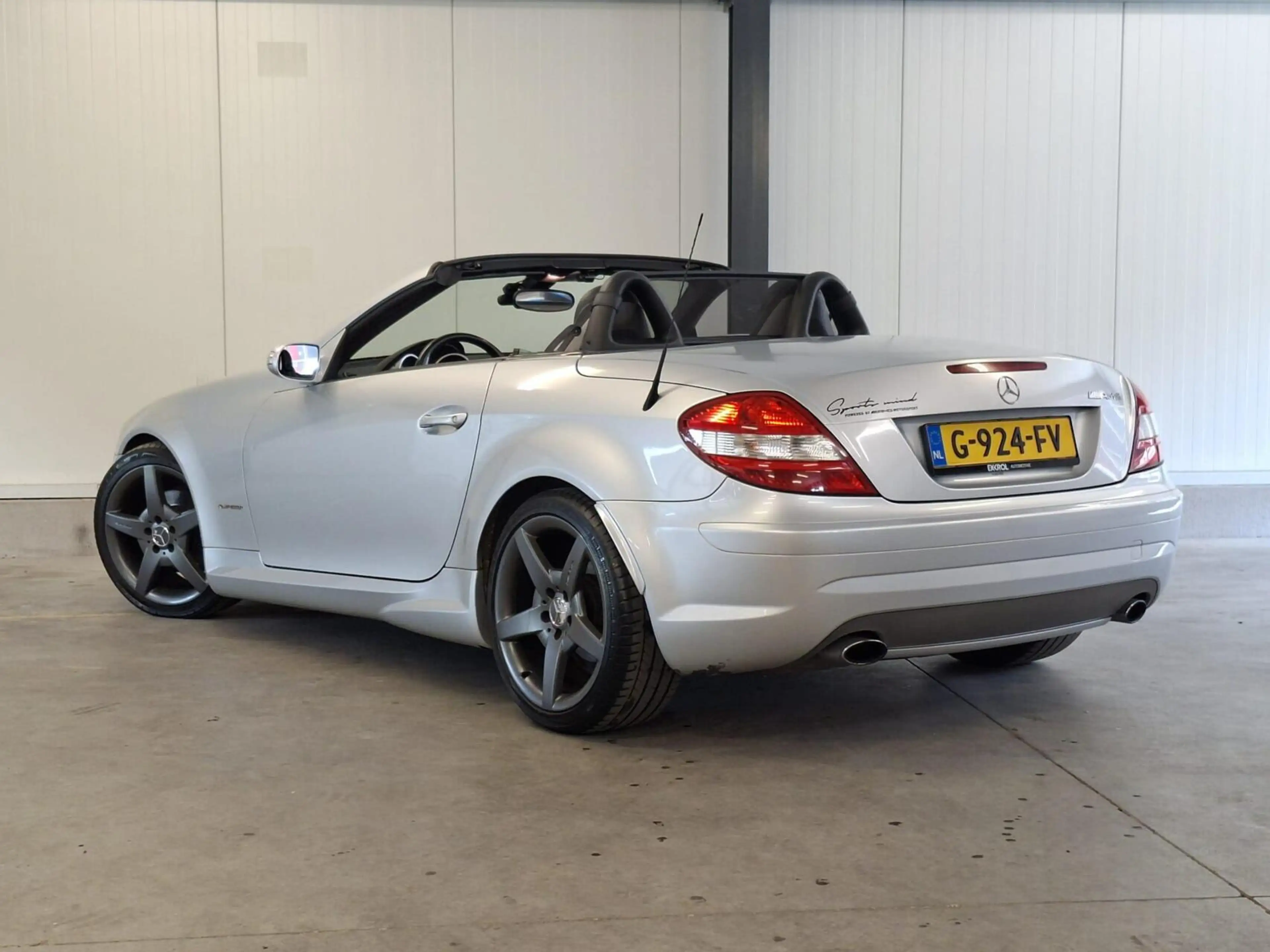 Mercedes-Benz SLK 200 K. (AMG-Styling / Leder / Airscarf) — photo 3