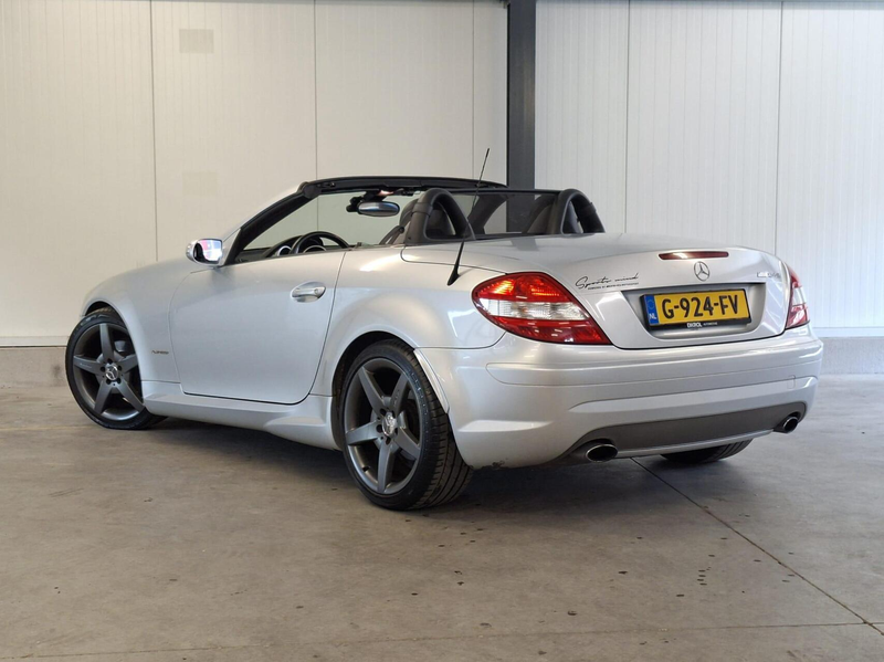 Mercedes-Benz SLK 200 K. (AMG-Styling / Leder / Airscarf) — photo 3