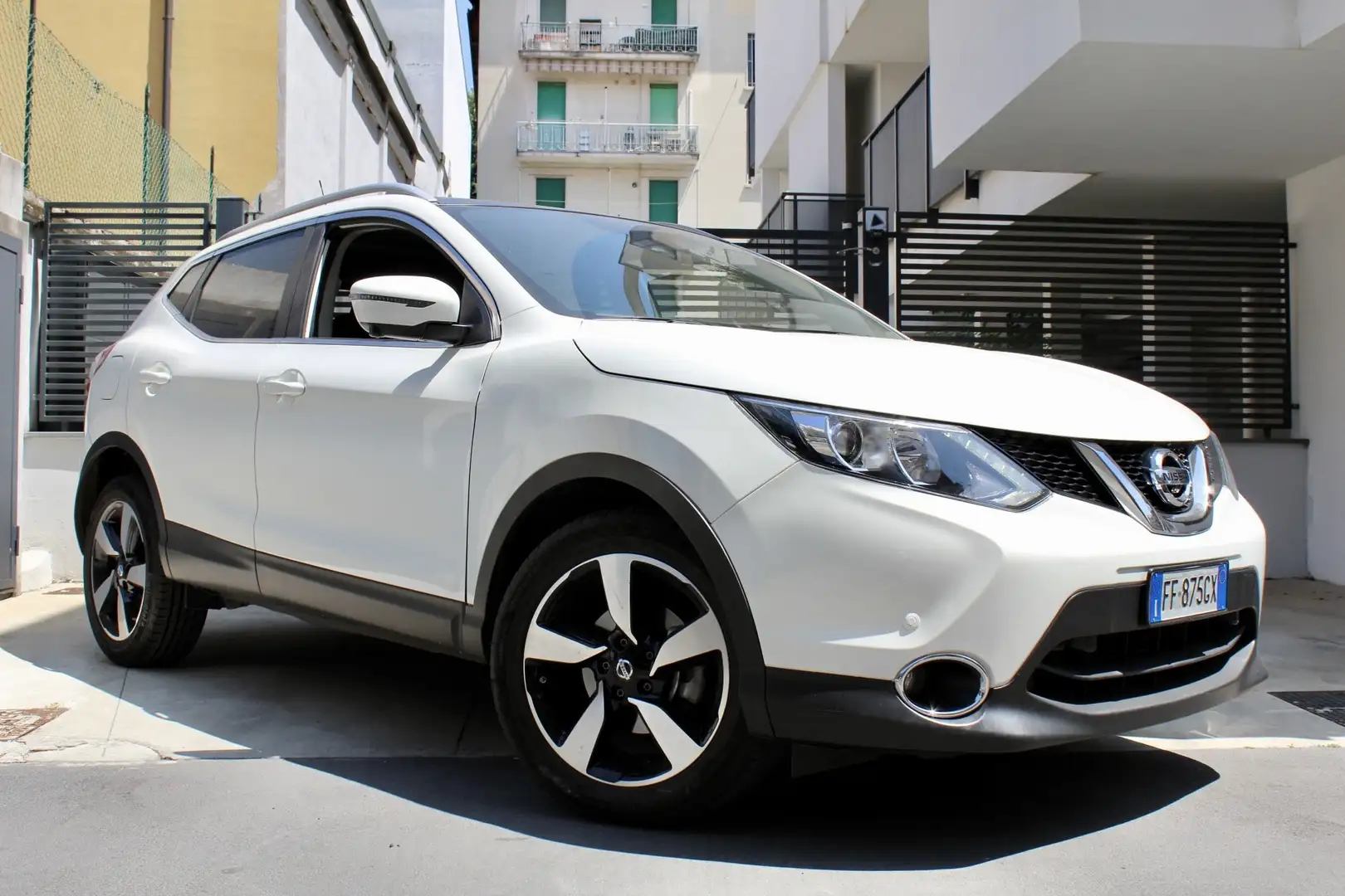 Nissan Qashqai 1.6 dci 360 4wd 130cv - 2