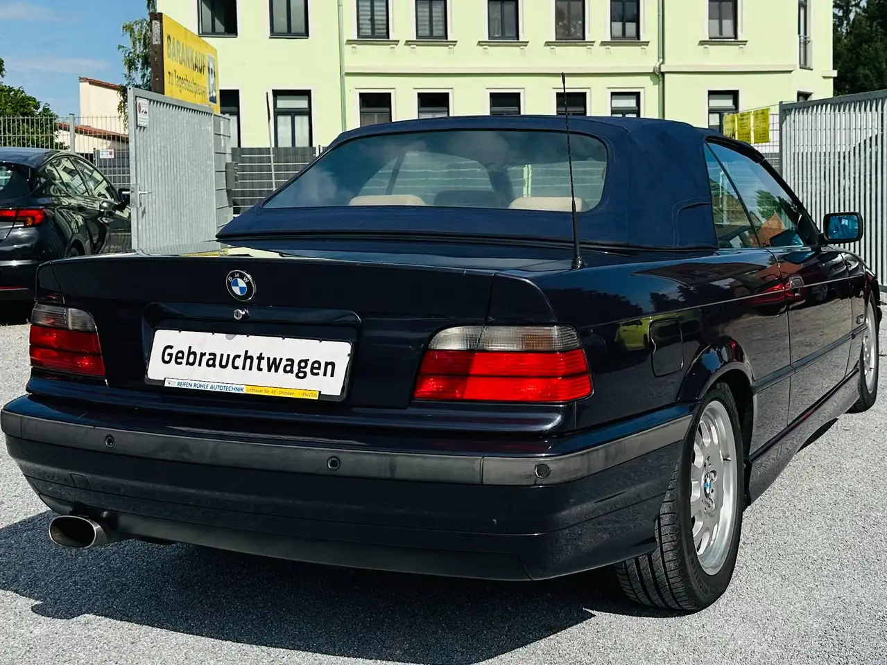BMW 320 3er 320i Sport Edition LEDER KLIMAAUTOMATIK SH EPH ALU TÜV NEU, foto 6