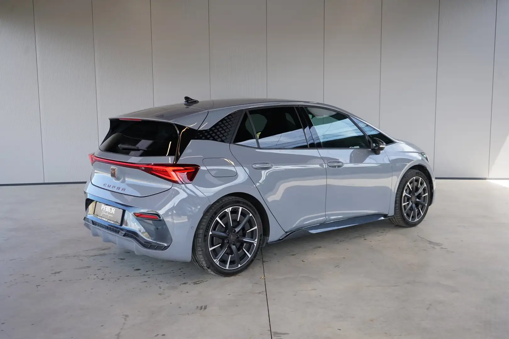 CUPRA Born 77/82 e-Boost 170kW/231PS Grau - 2