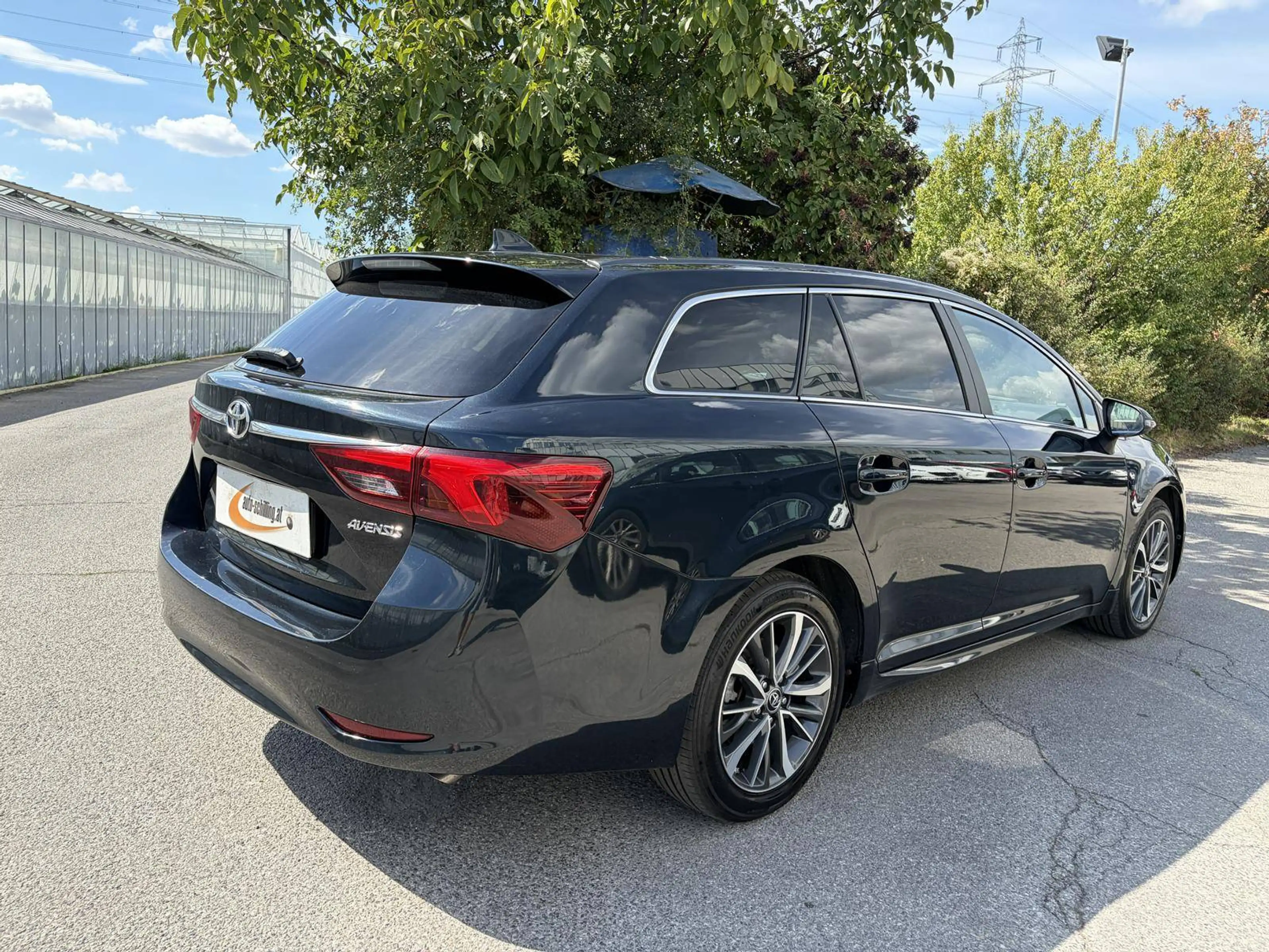 Toyota Avensis *2,0 D4-D* Touring Sport Active Plus LED Kamera uvm. SR+WR Service NEU — photo 3