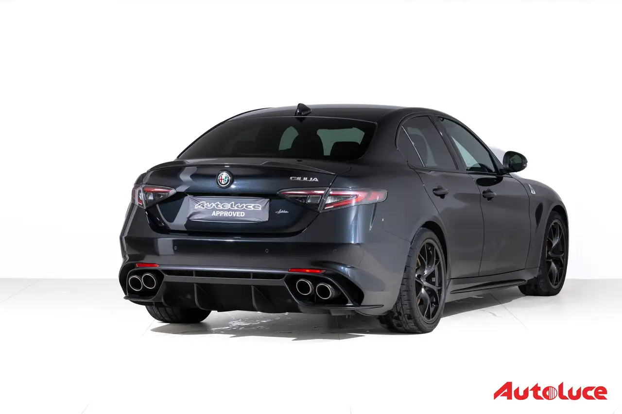 Alfa Romeo Giulia 2024