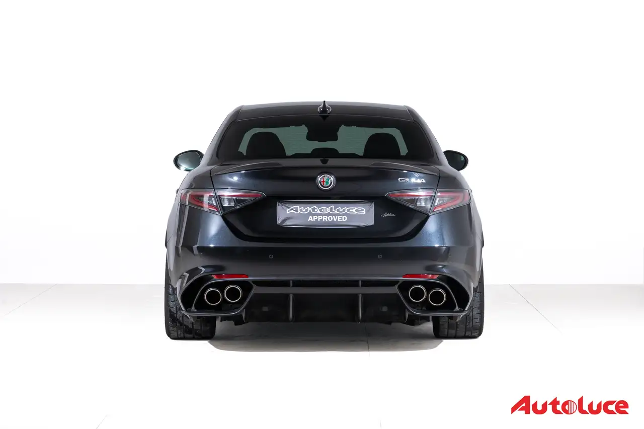 Alfa Romeo Giulia 2024