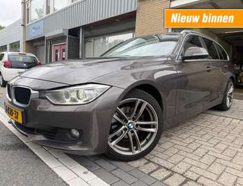 320i High Executive HUD SPORT STOELEN LEER NETTE A