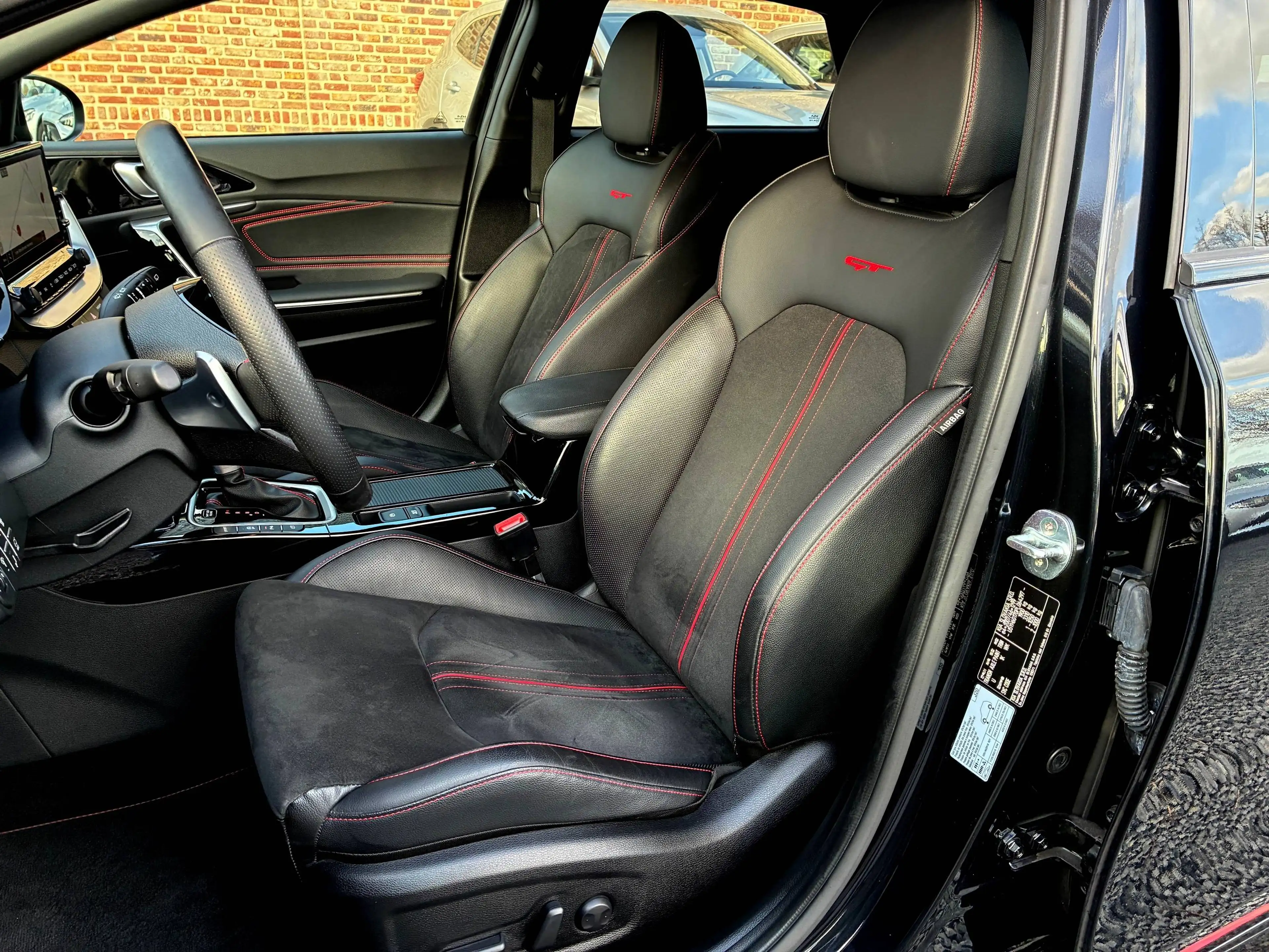 Kia ProCeed / pro_cee'd Kia ProCeed GT 1.6 T-GDI DCT — photo 7
