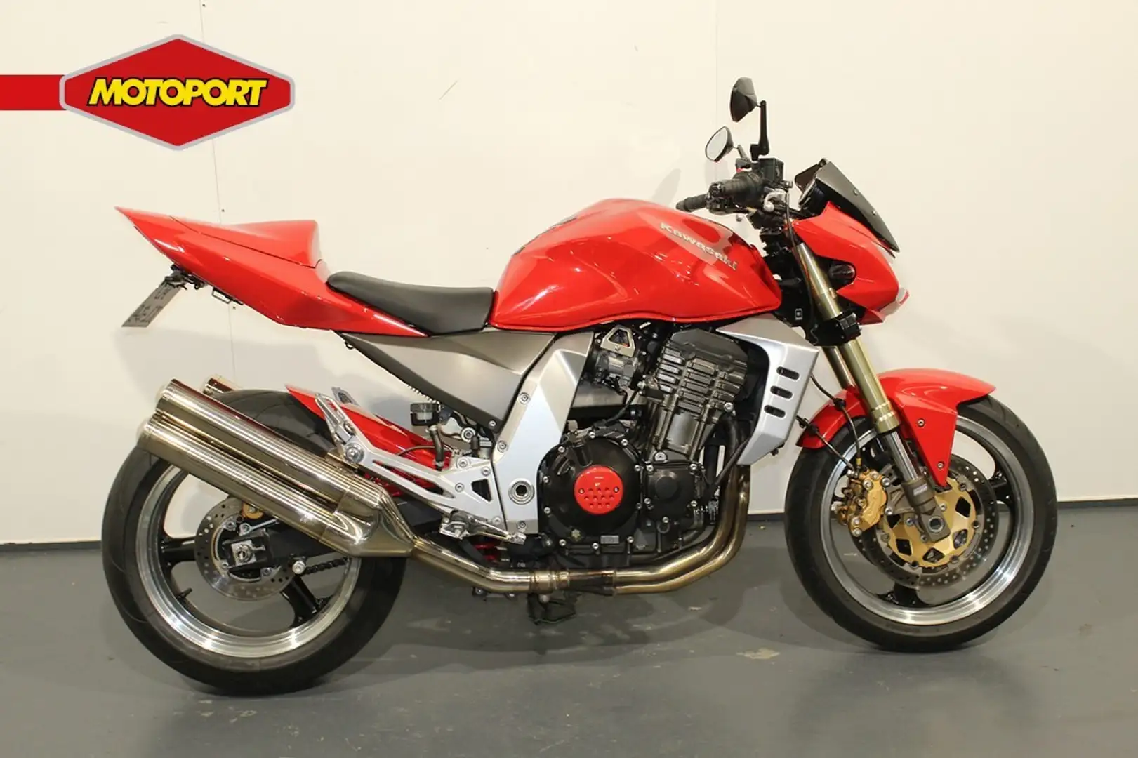 Kawasaki Z 1000 Rood - 1