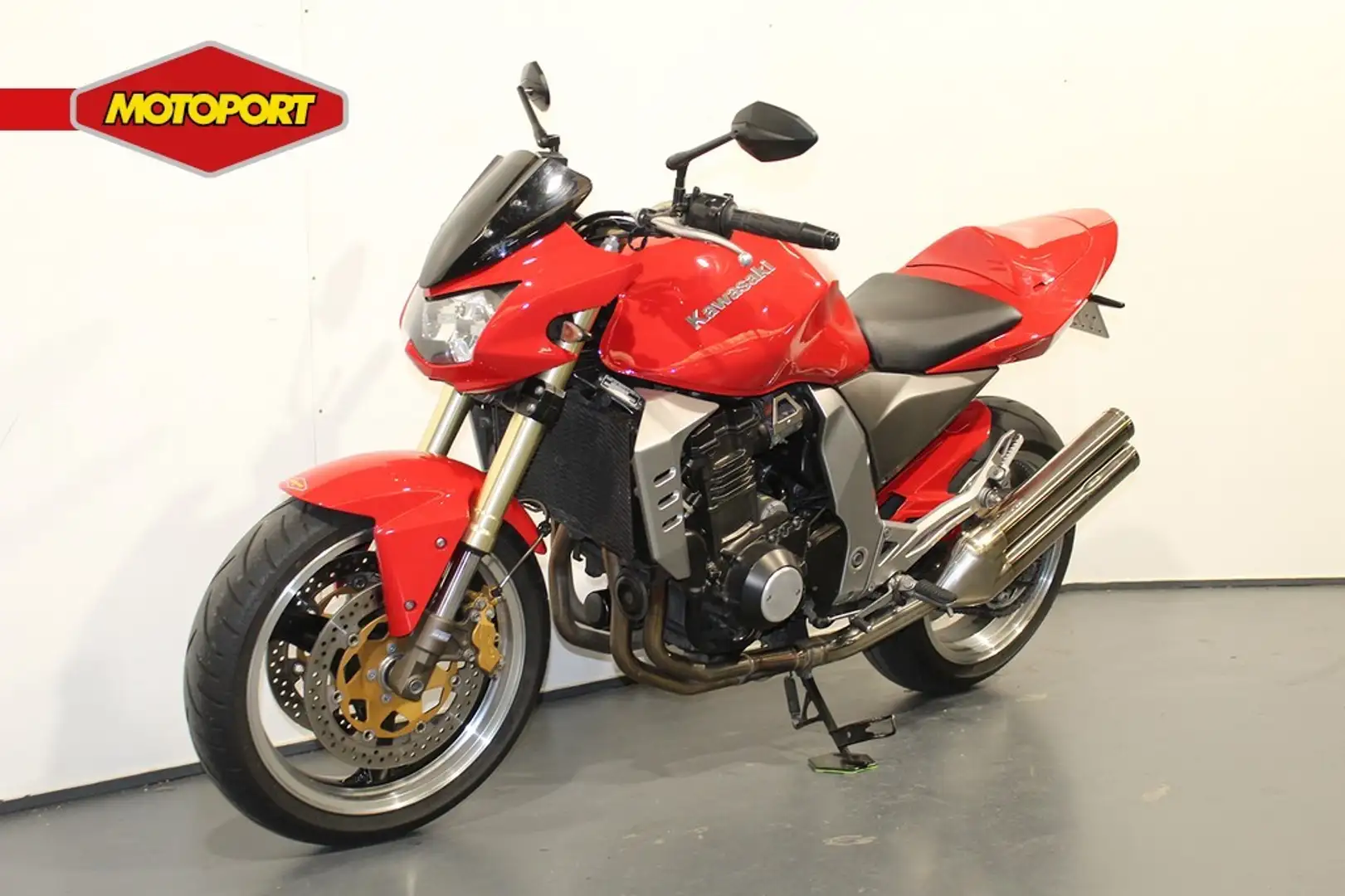 Kawasaki Z 1000 Rood - 2