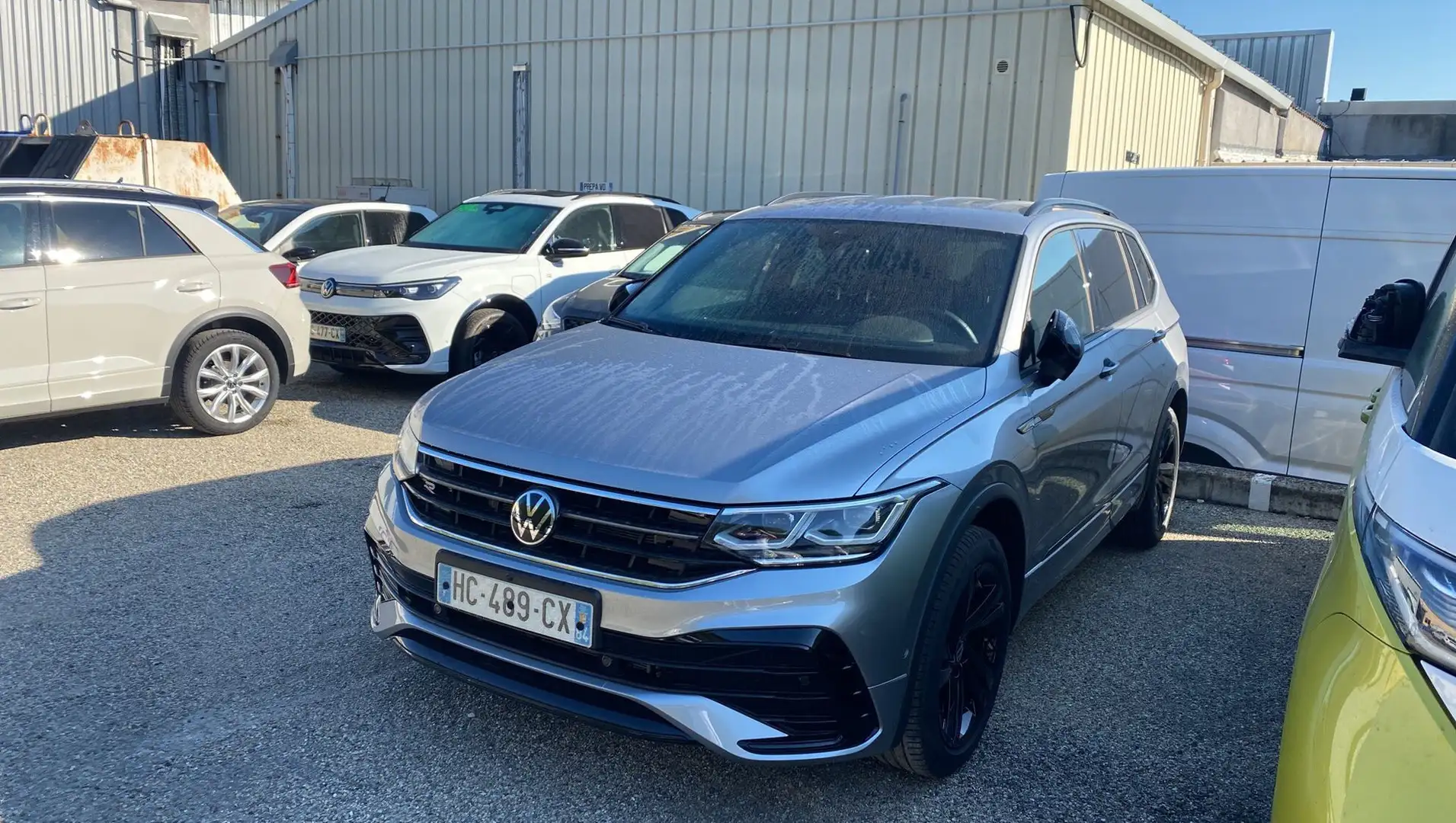 Volkswagen Tiguan Allspace 2.0 TDI 150 DSG R-Line - 1