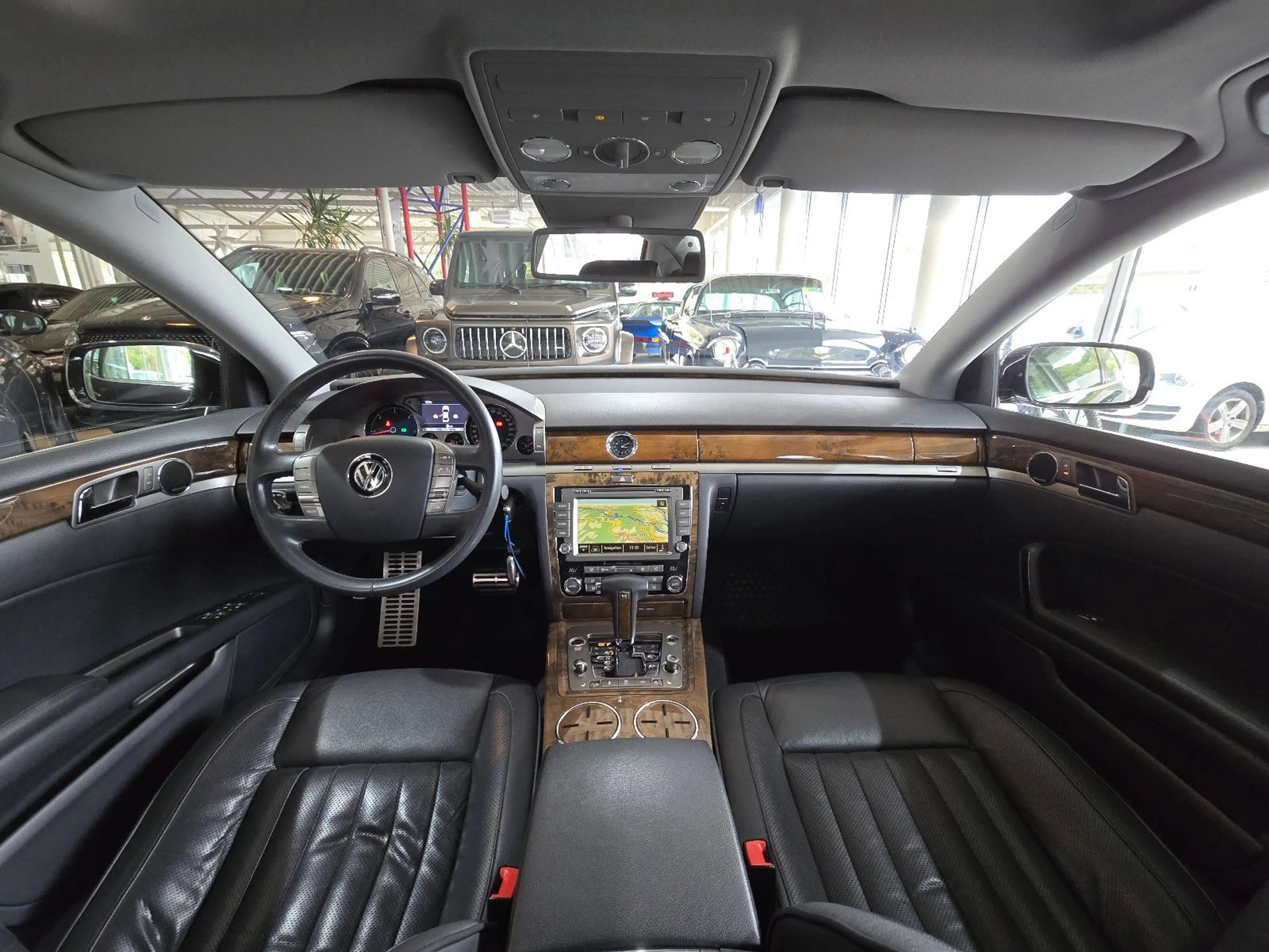 Volkswagen Phaeton V6 TDI 4Motion lang SCHIEBEDACH+LUFT+ — photo 4