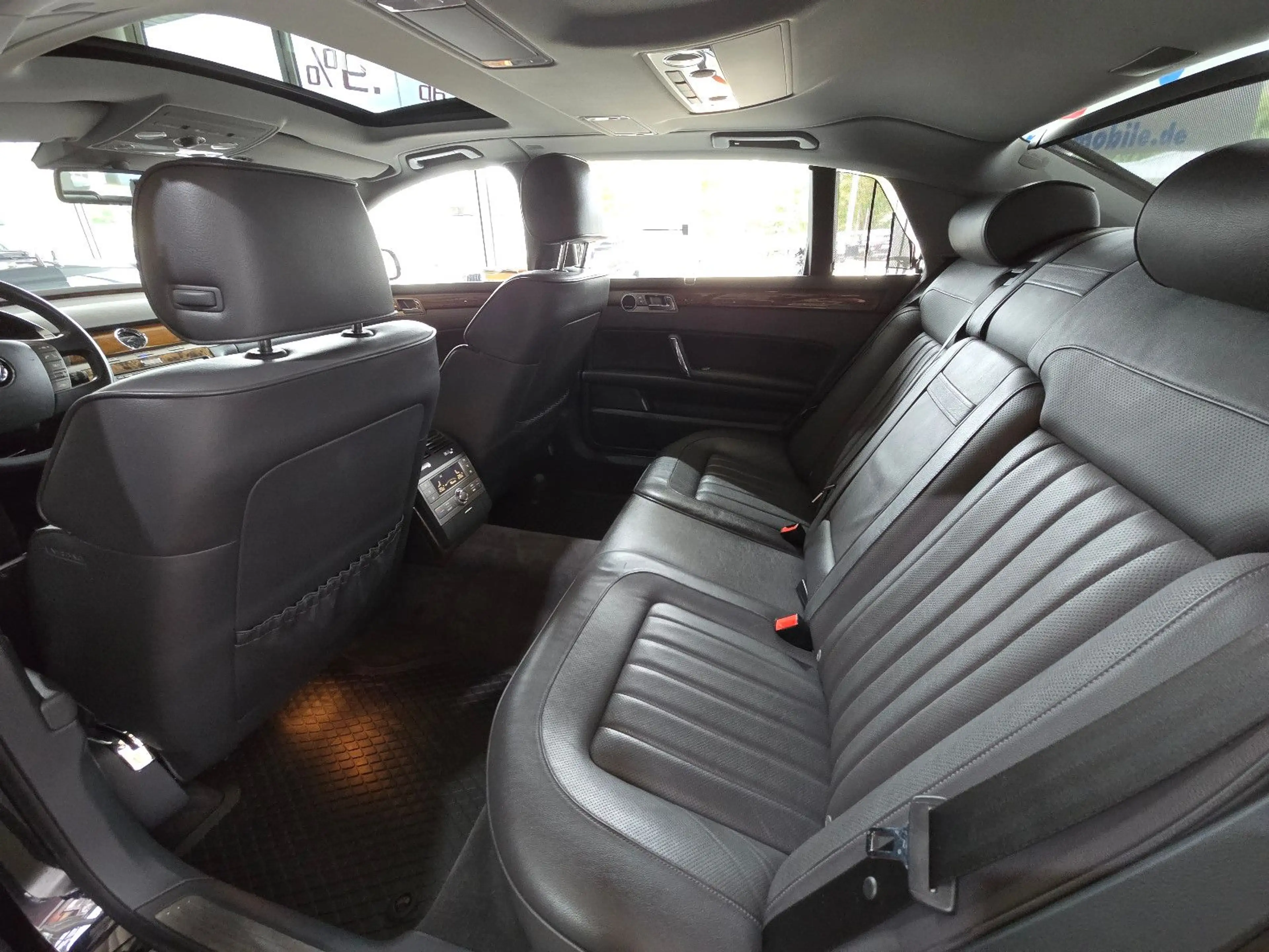Volkswagen Phaeton V6 TDI 4Motion lang SCHIEBEDACH+LUFT+ — photo 15