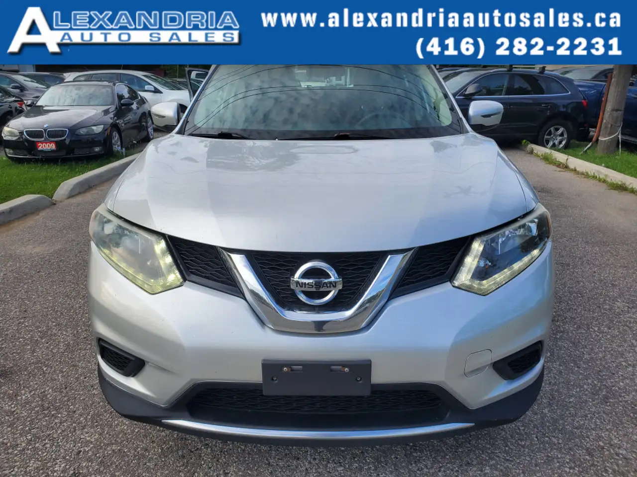 Nissan Rogue снимка Nissan Rogue