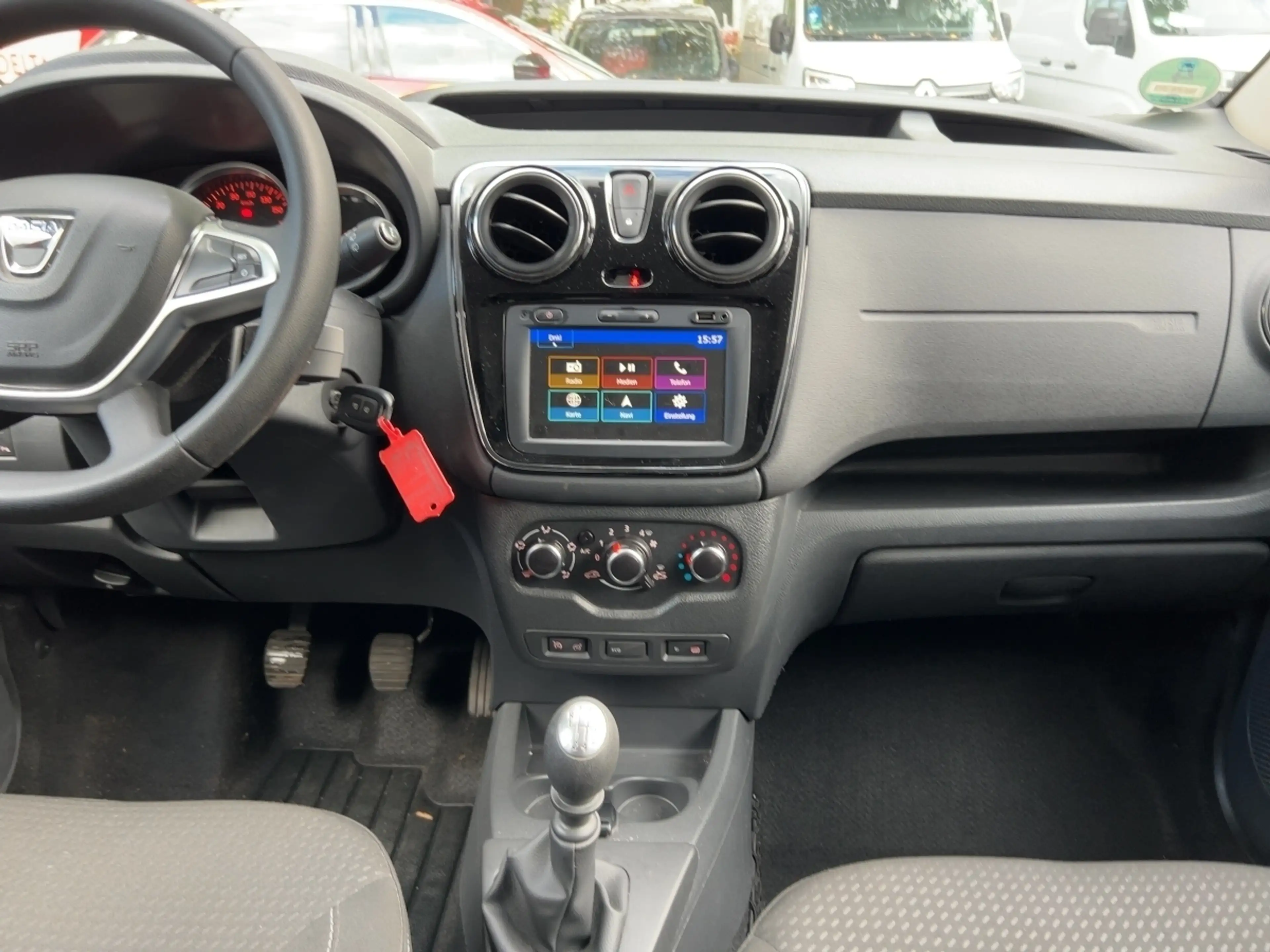 Dacia Dokker Comfort TCe 130 GPF — photo 12