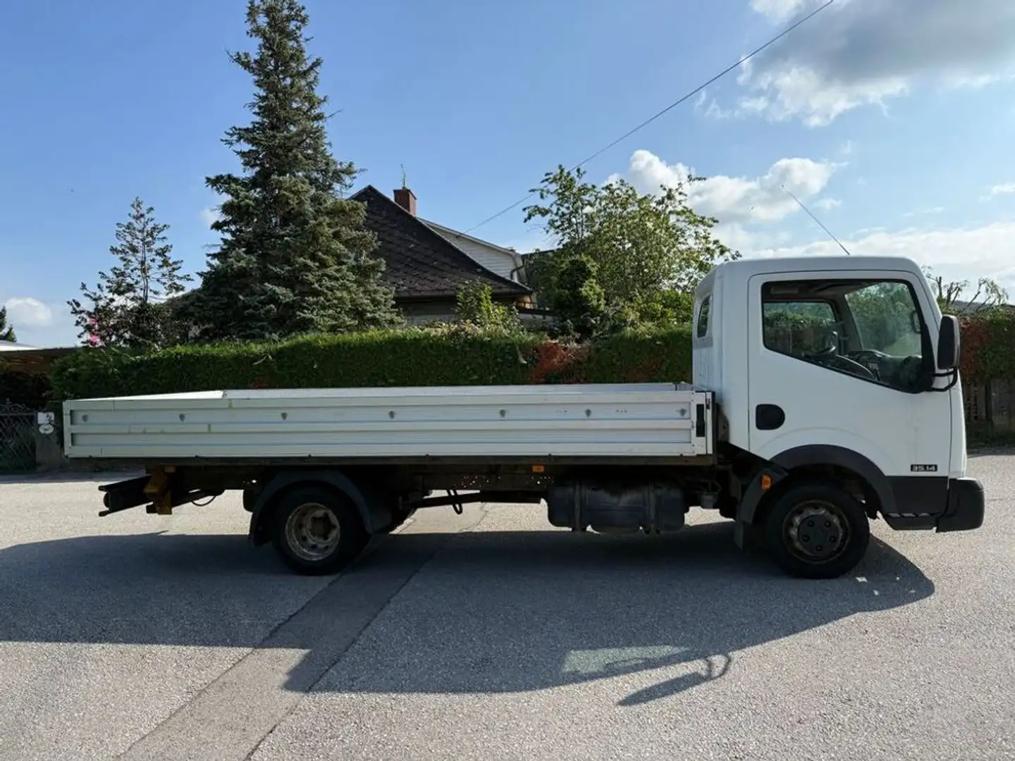Nissan Cabstar 35.14 L3 2,5- 3,5toAnhängelast *6990NETTO* Weiß - 2