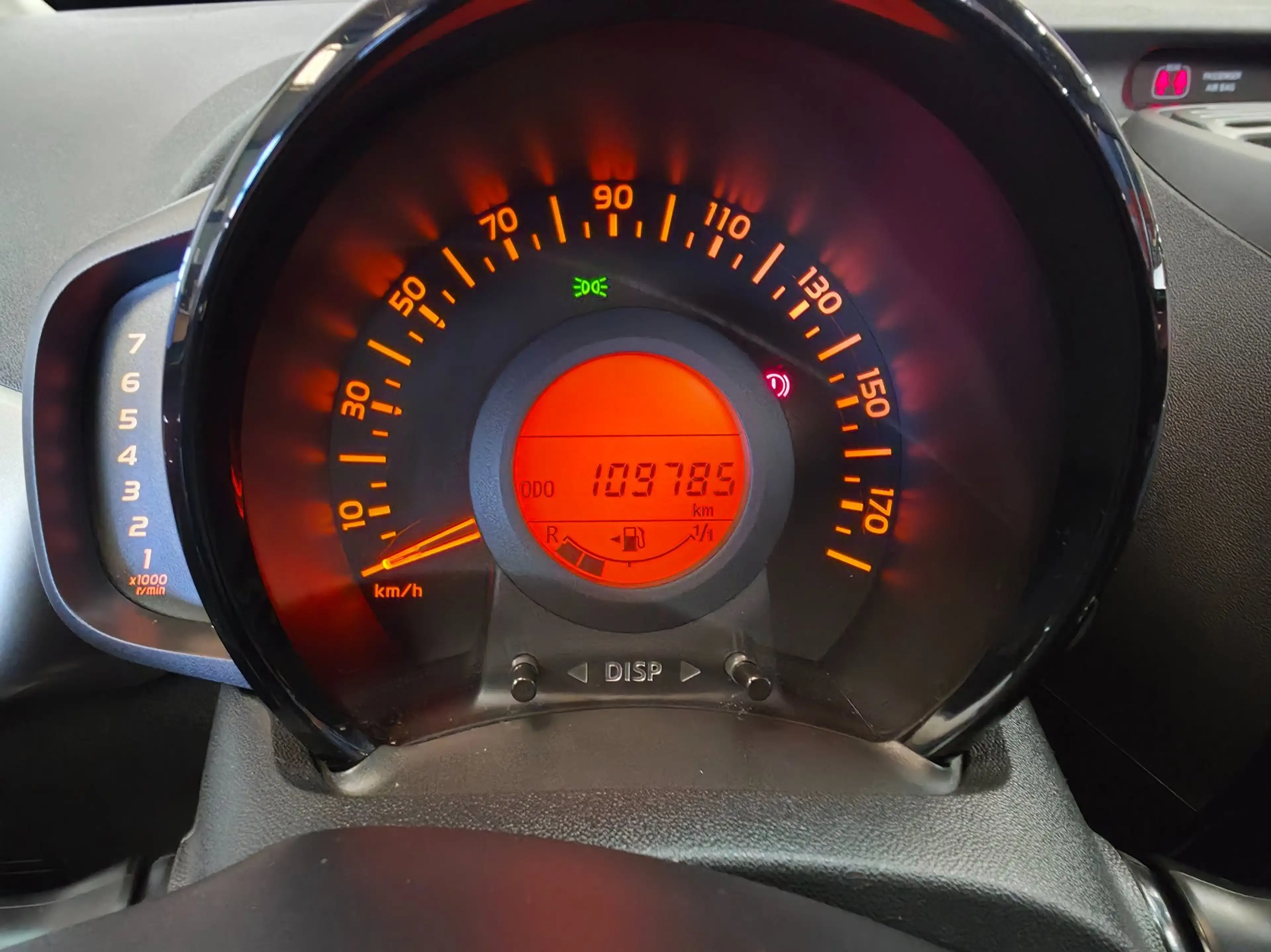 Peugeot 108 1.2 VTi Allure — photo 6