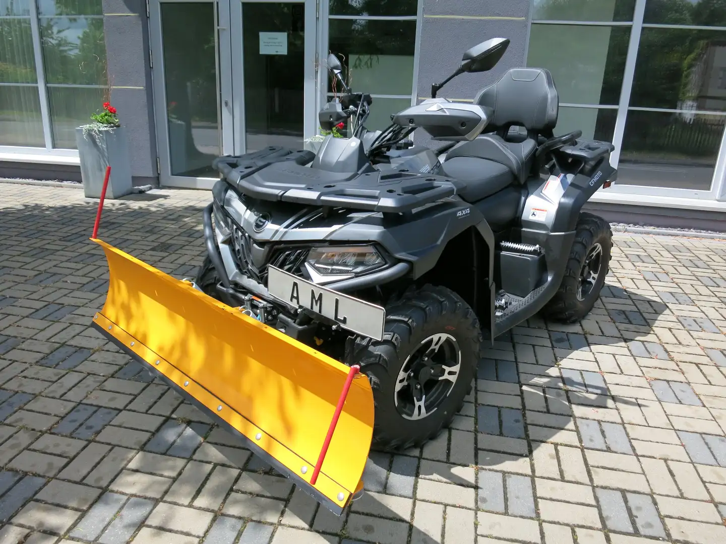 CFMOTO CForce 625 Touring 1.HAND LOF Zulassung wenig Km nur 190Km siva - 1