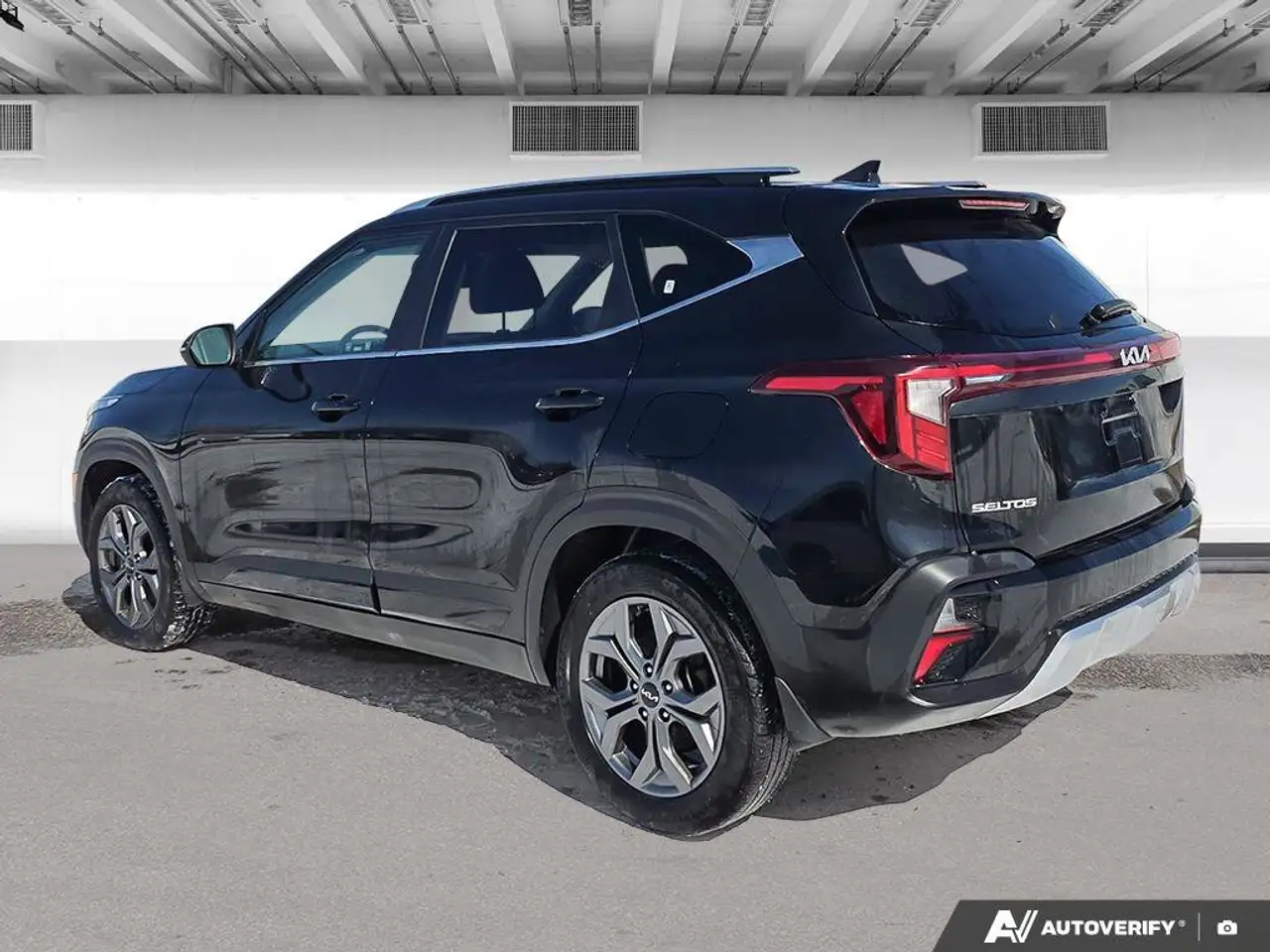Kia Seltos снимка Kia Seltos