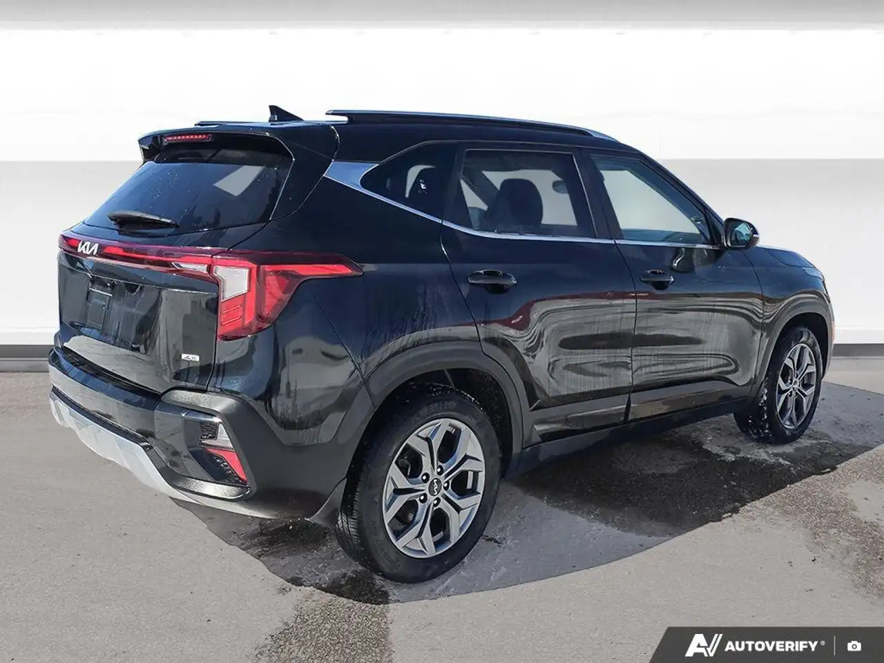 Kia Seltos снимка Kia Seltos