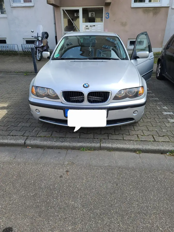 BMW 318i touring, foto 3