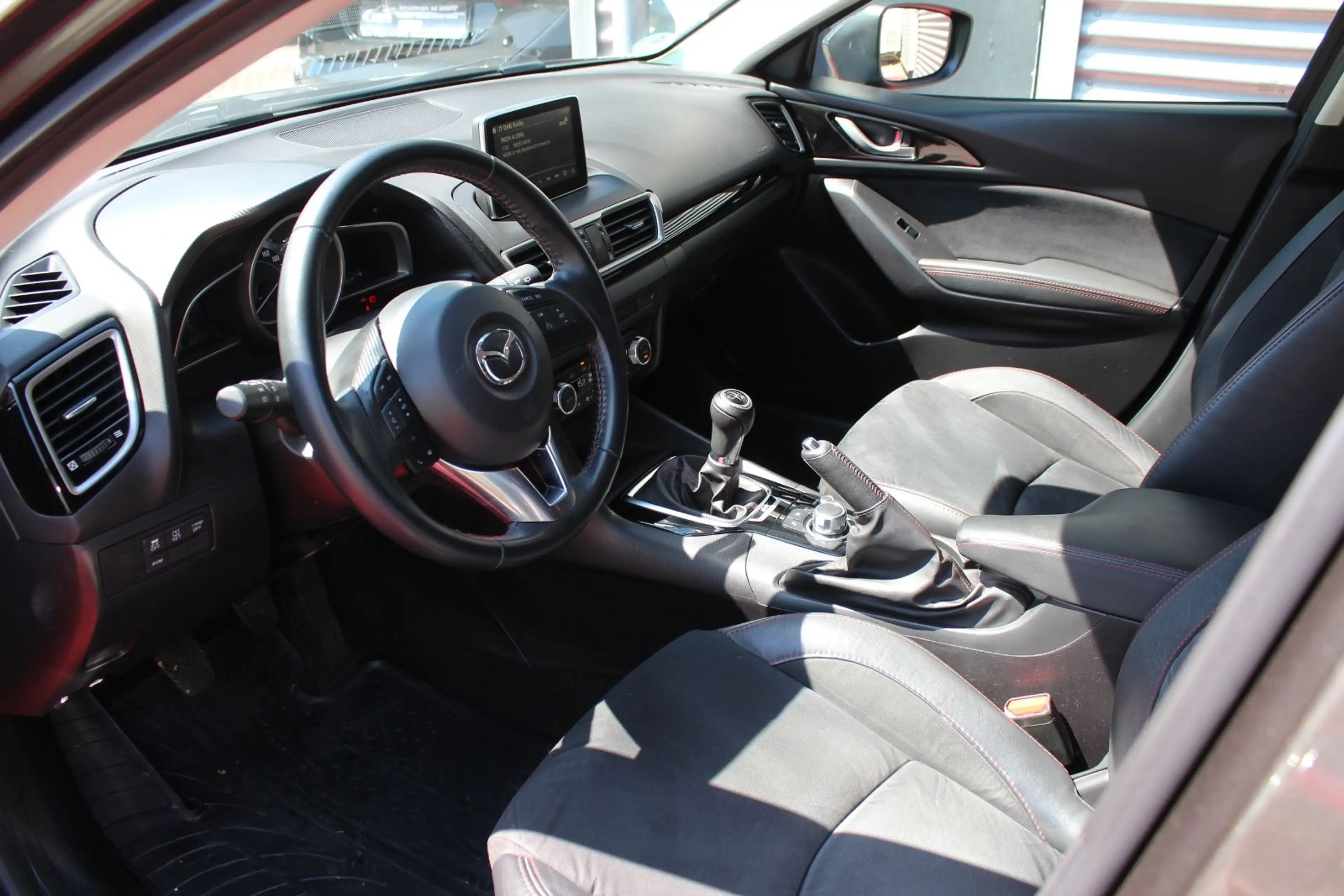 Mazda 3 SKYACTIV 120 NAKAMA KLIMA NAVI PDC 18.ZOLL 2Hd — photo 11